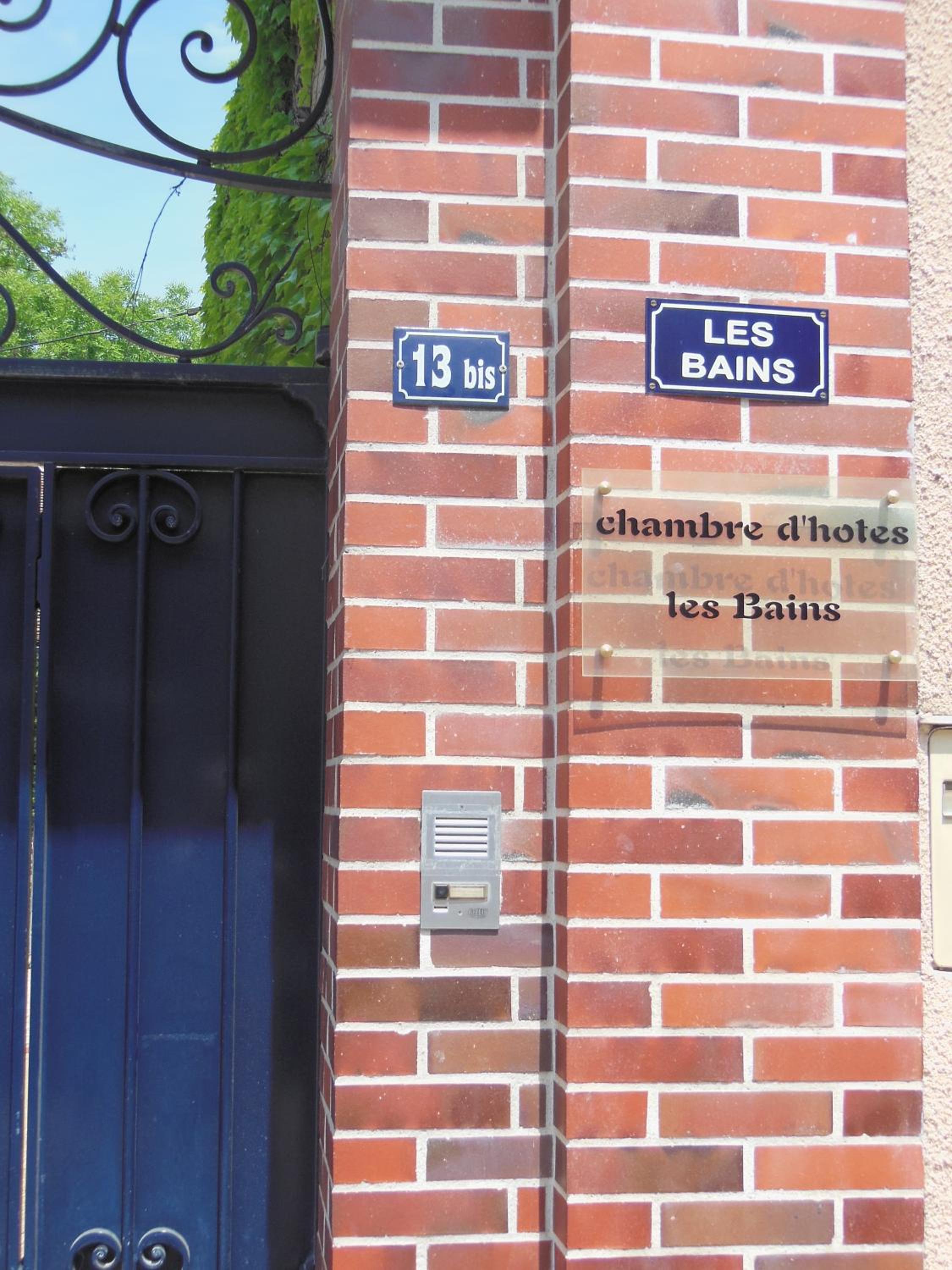 Les Bains Bed & Breakfast, photo 11