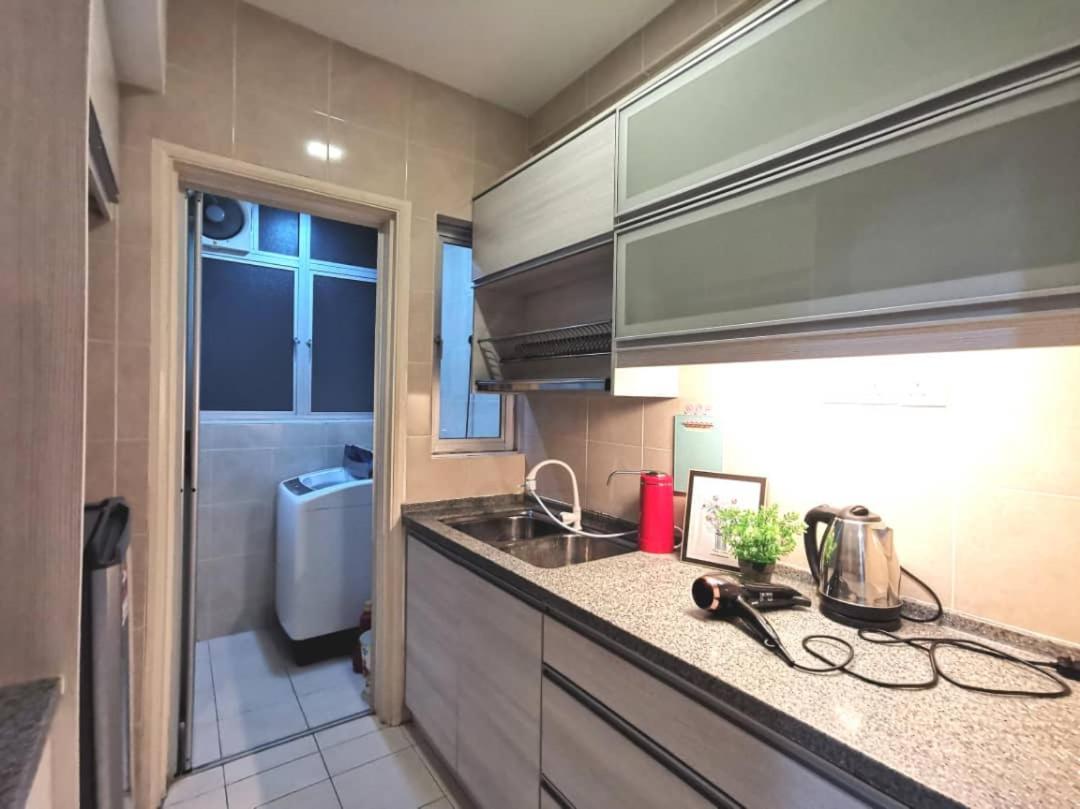 Menjalara Kepong Desapark & PJ 中文房东 B12