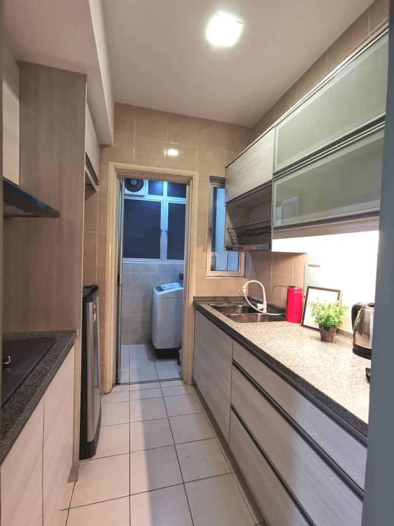 Menjalara Kepong Desapark & PJ 中文房东 B12