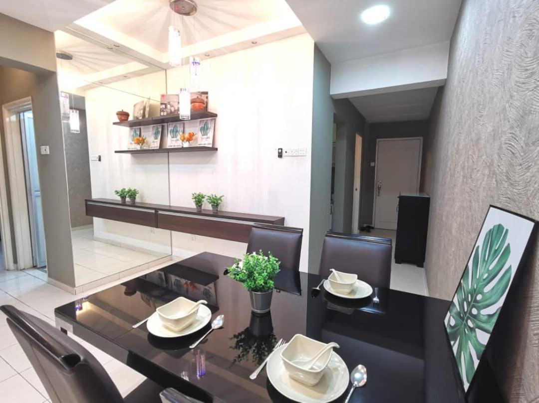 Menjalara Kepong Desapark & PJ 中文房东 B12