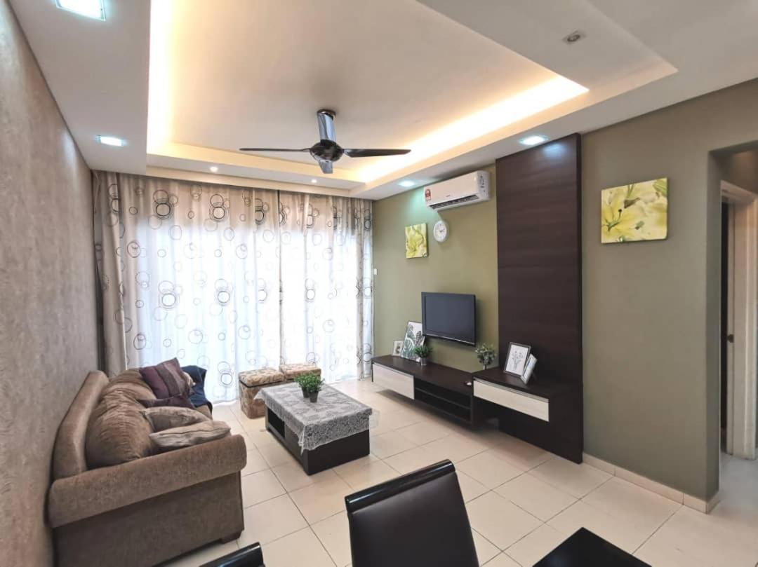 Menjalara Kepong Desapark & PJ 中文房东 B12