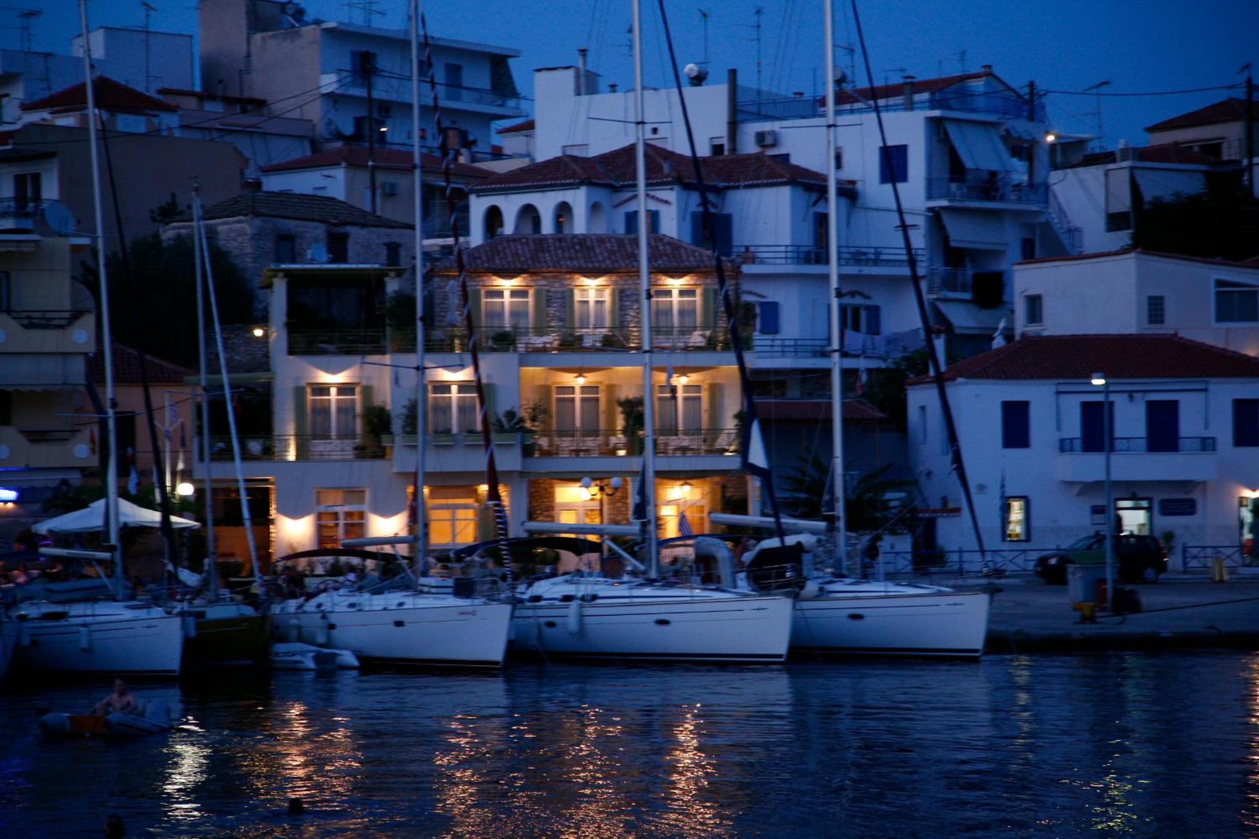 mourayio view 4
