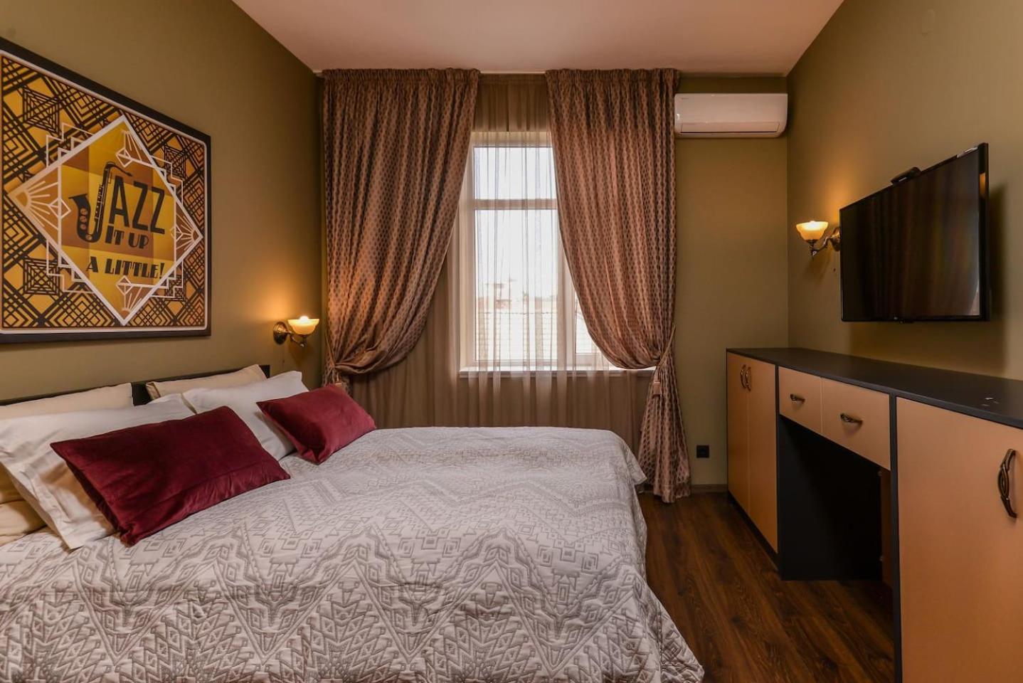 Sofia Dream Apartments - Jazzy Two Bedroom Suite view 4
