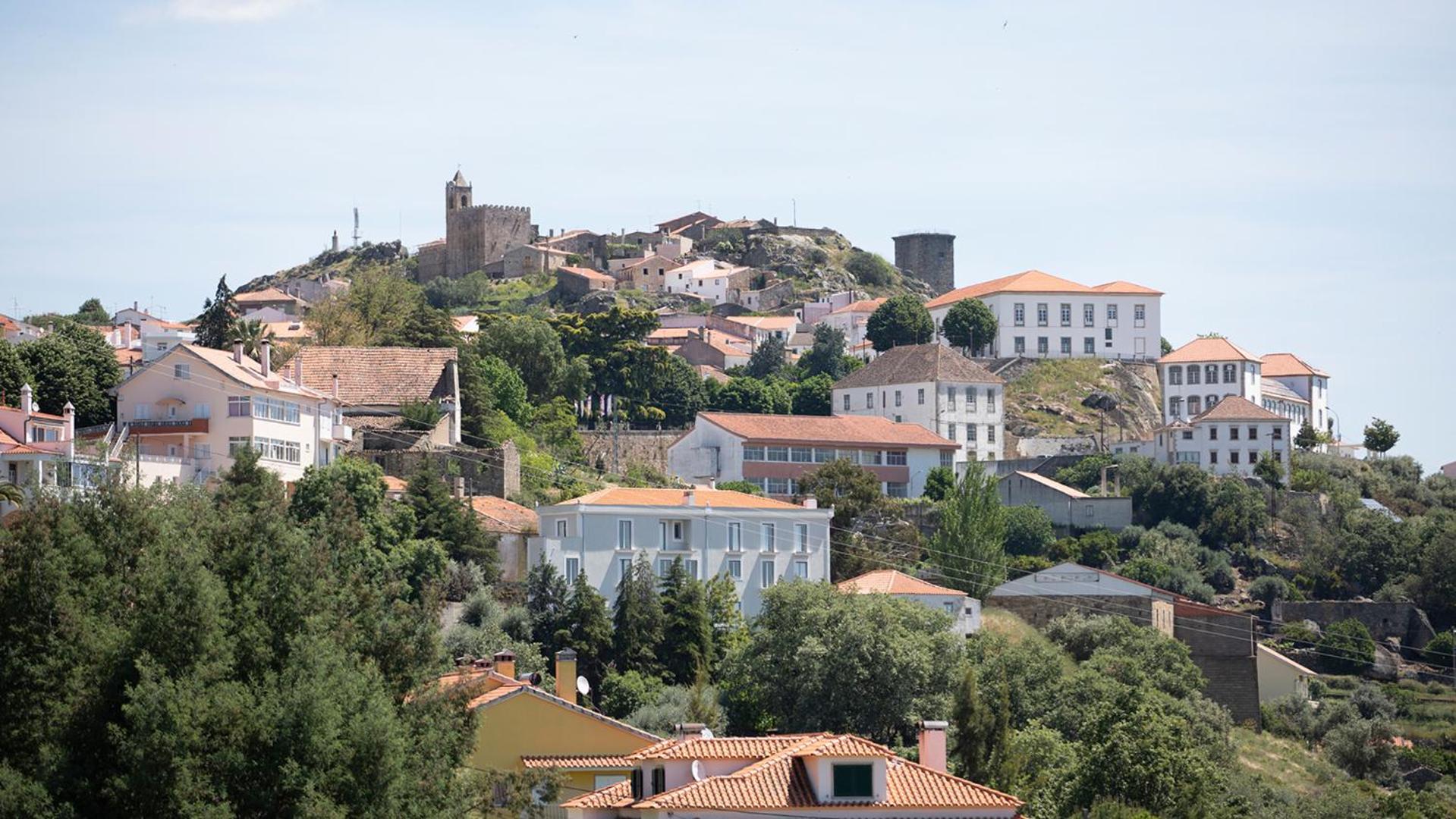 Casas da Penha view 3