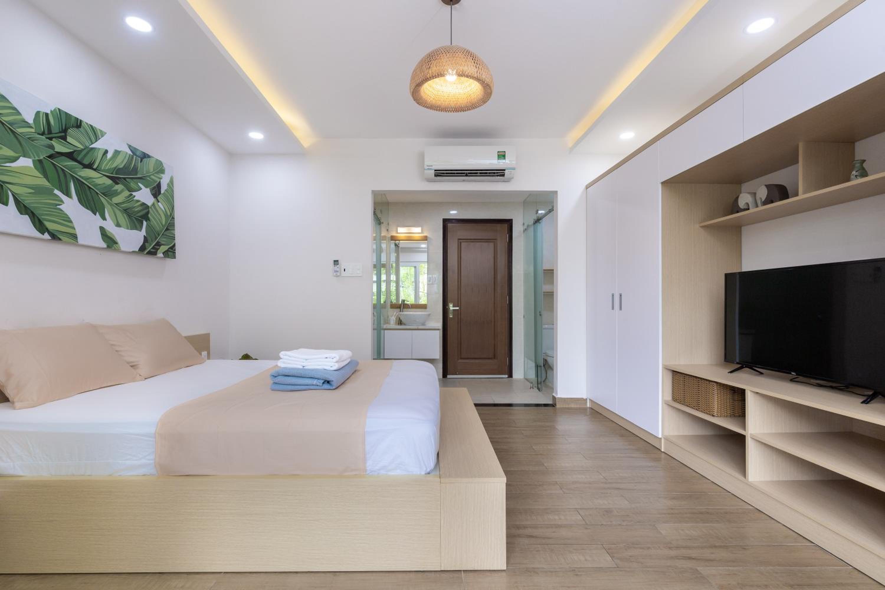 Cozrum Homes - Yoga Corner