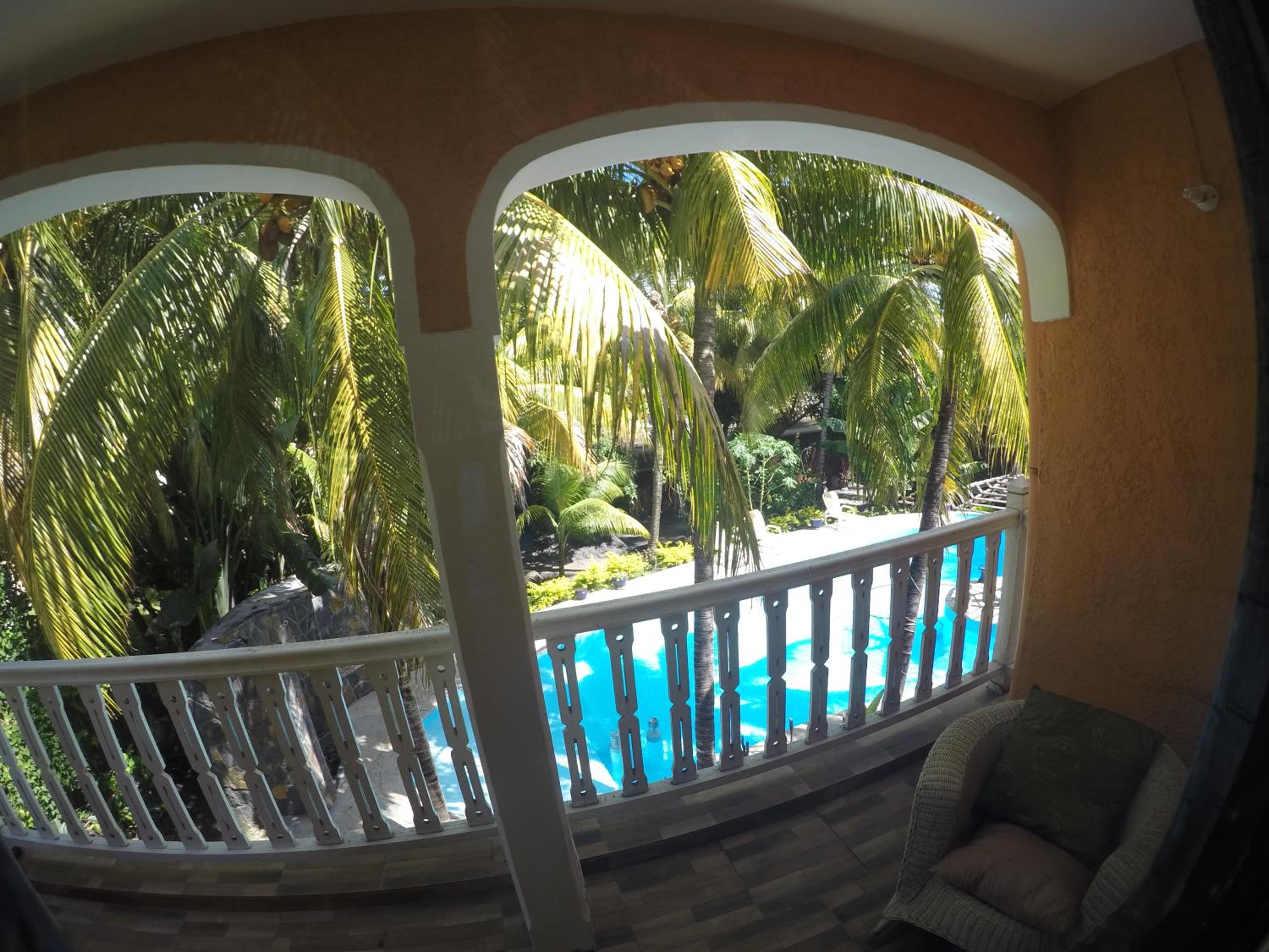 Villa Tourelle of Paradise with Private Heated Pool may-Aug