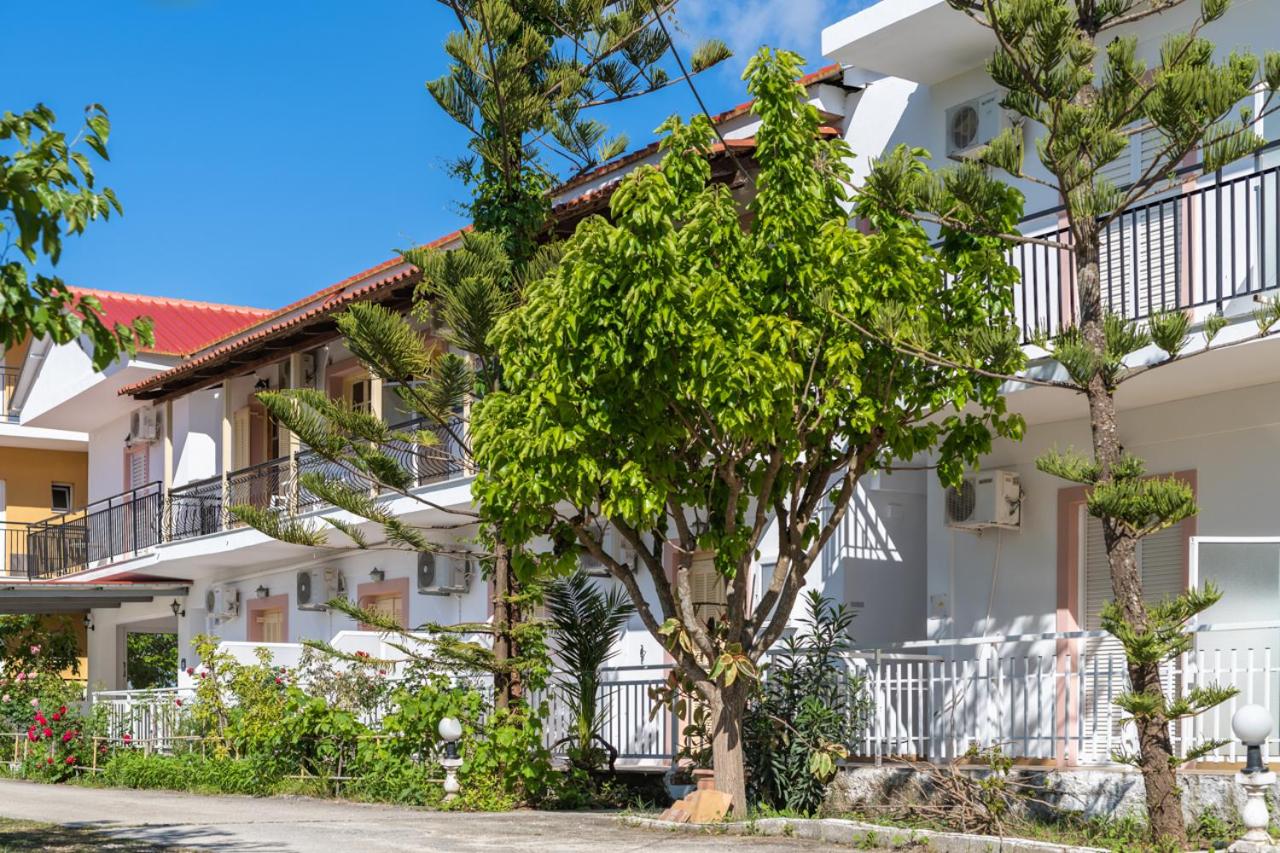 Anthi Studios & Apartments