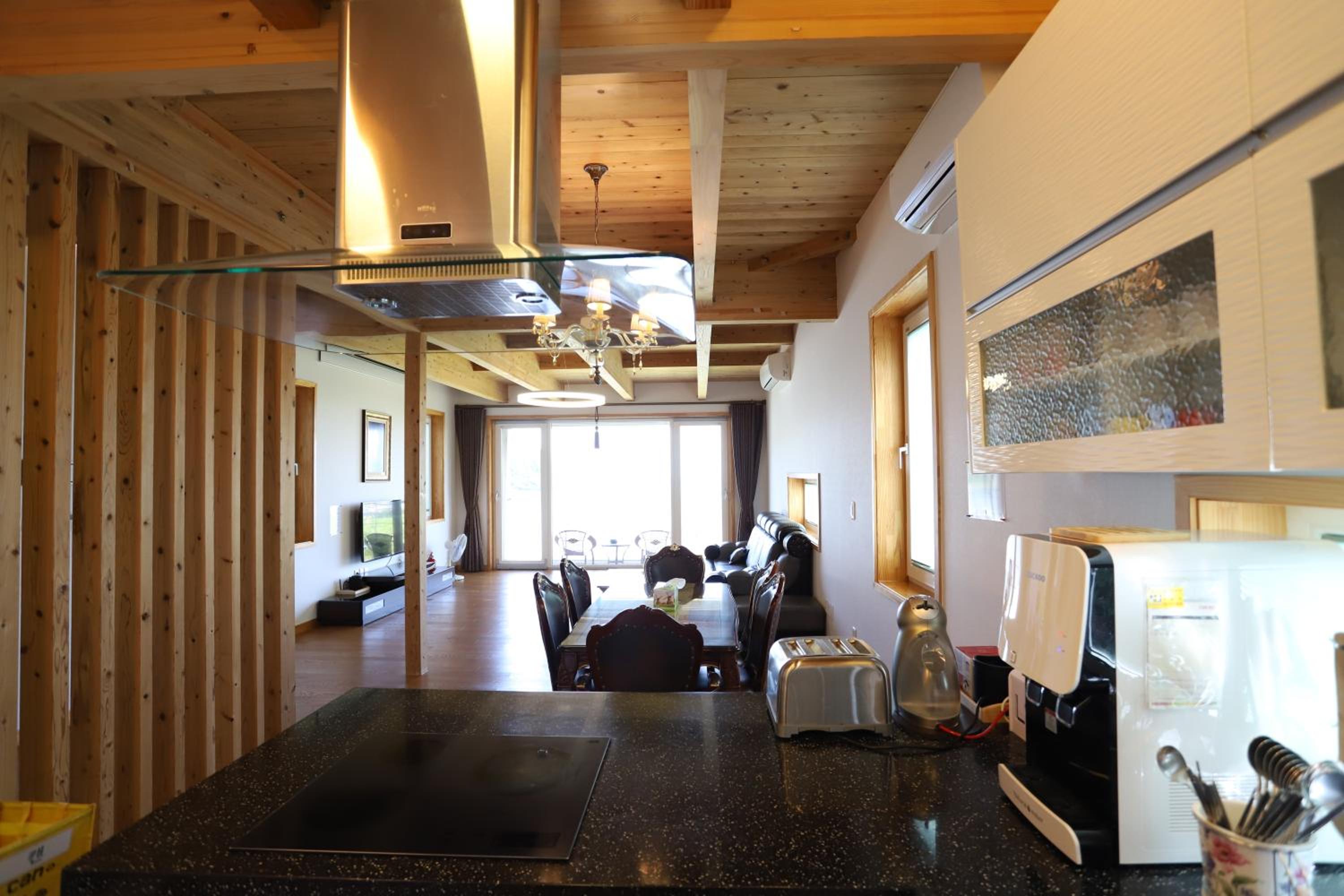 Jeju Lake Pension