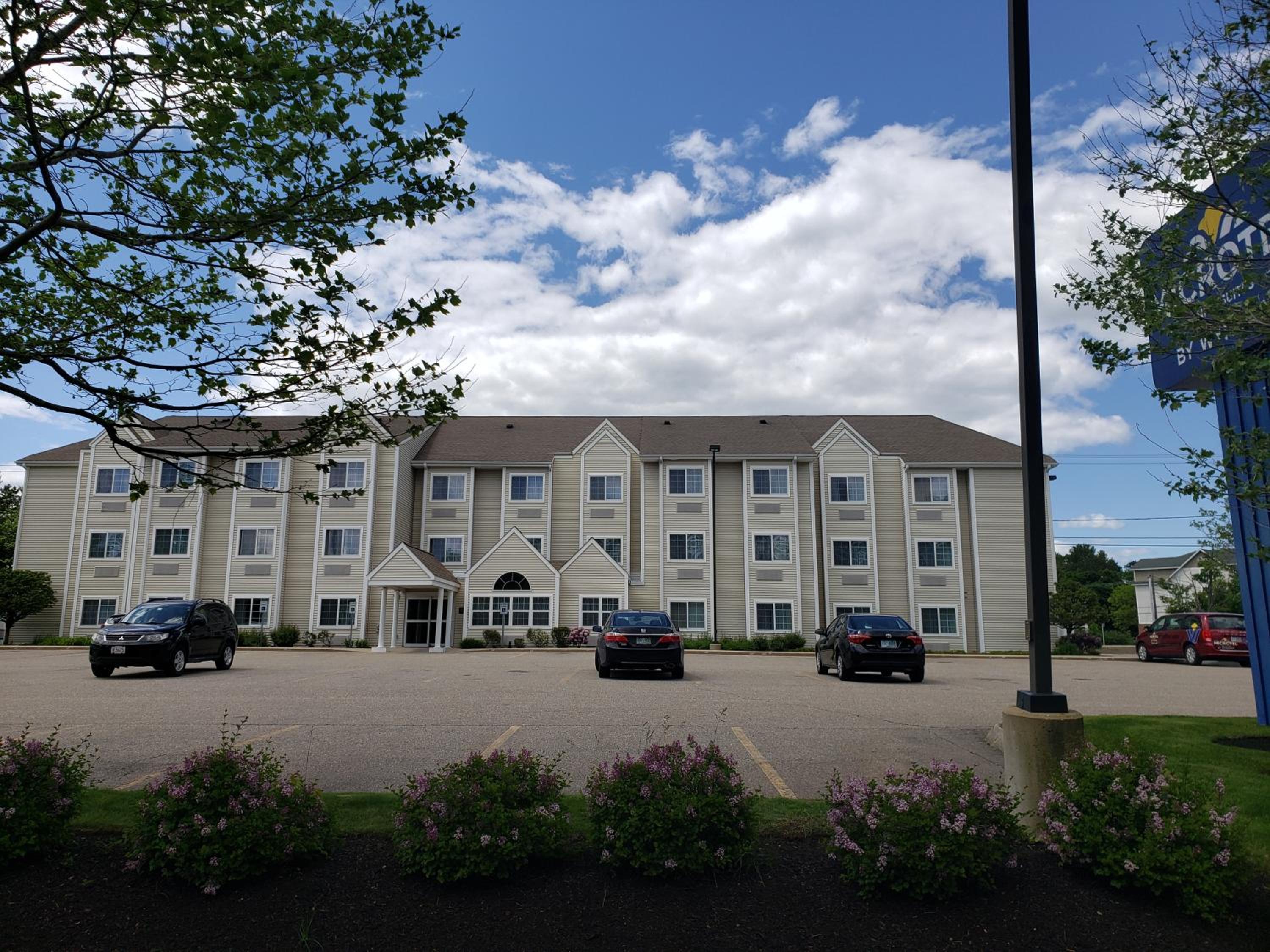 Dover Vacations - Microtel Inn Suites by Wyndham Dover New Hampshire - Property Image 43