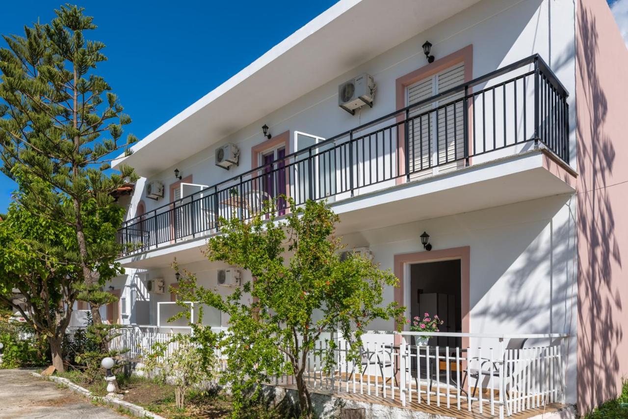 Anthi Studios & Apartments
