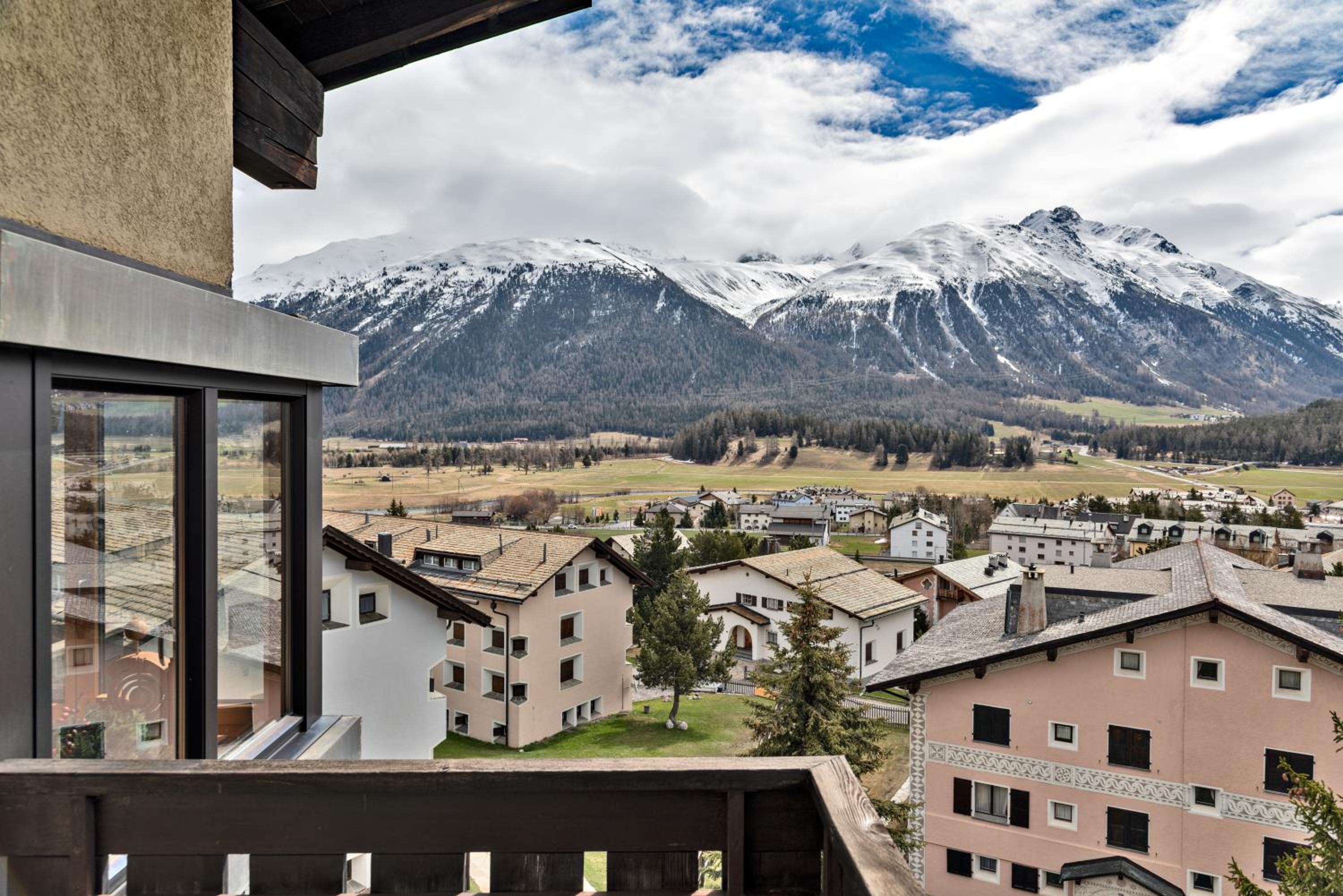 Chesa Gordona 1 - Celerina view 2
