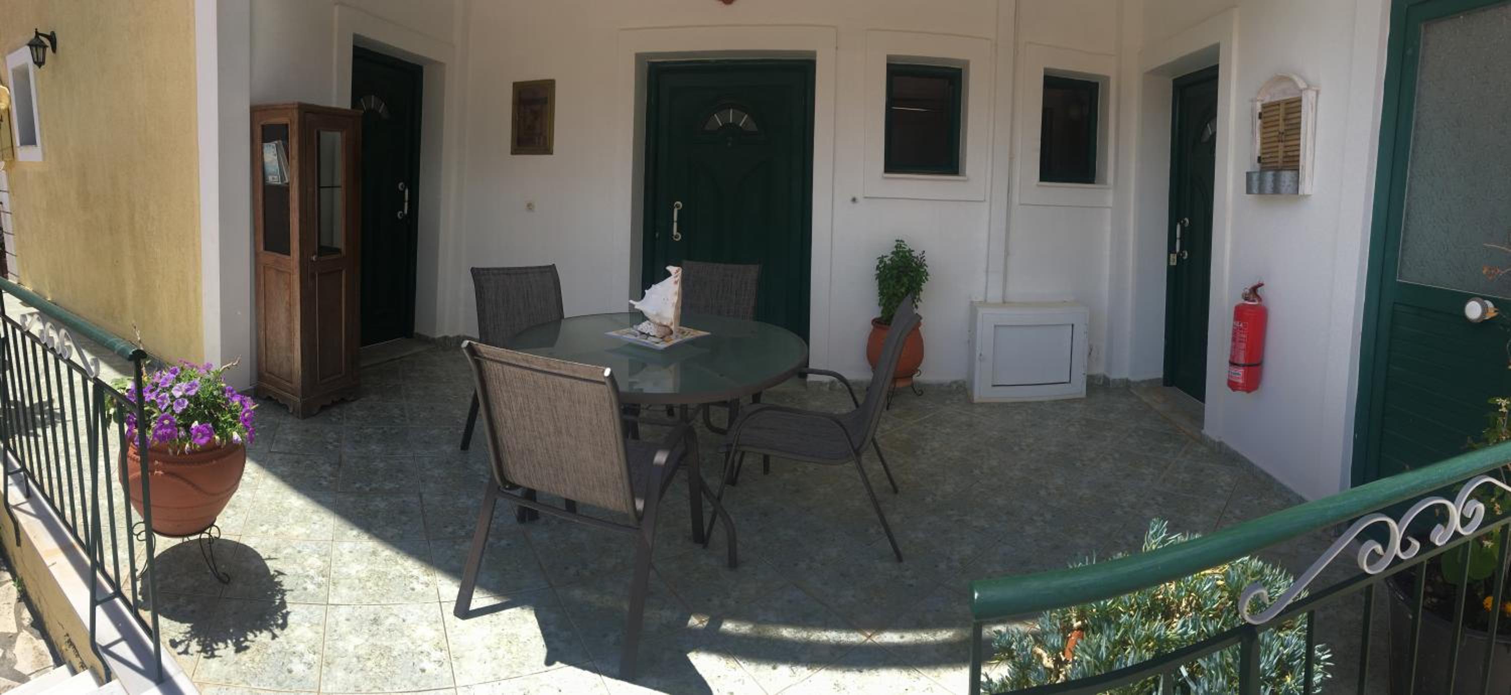 Photo 7