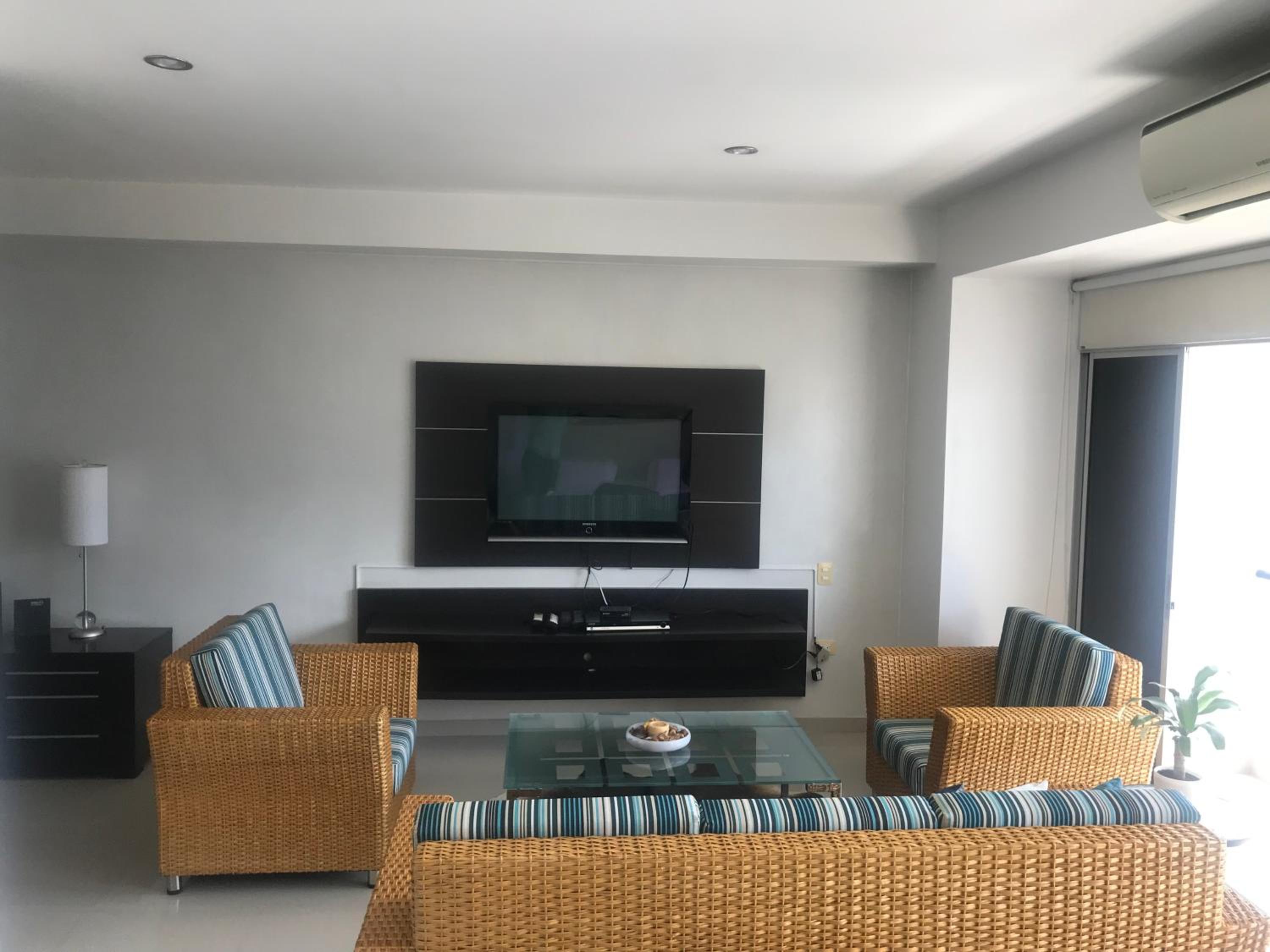 Apartamento Amoblado En Bucaramanga view 3