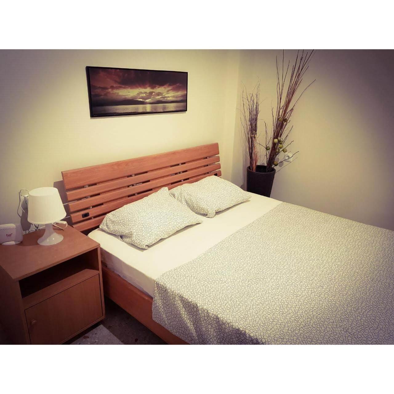 Loutraki Suites