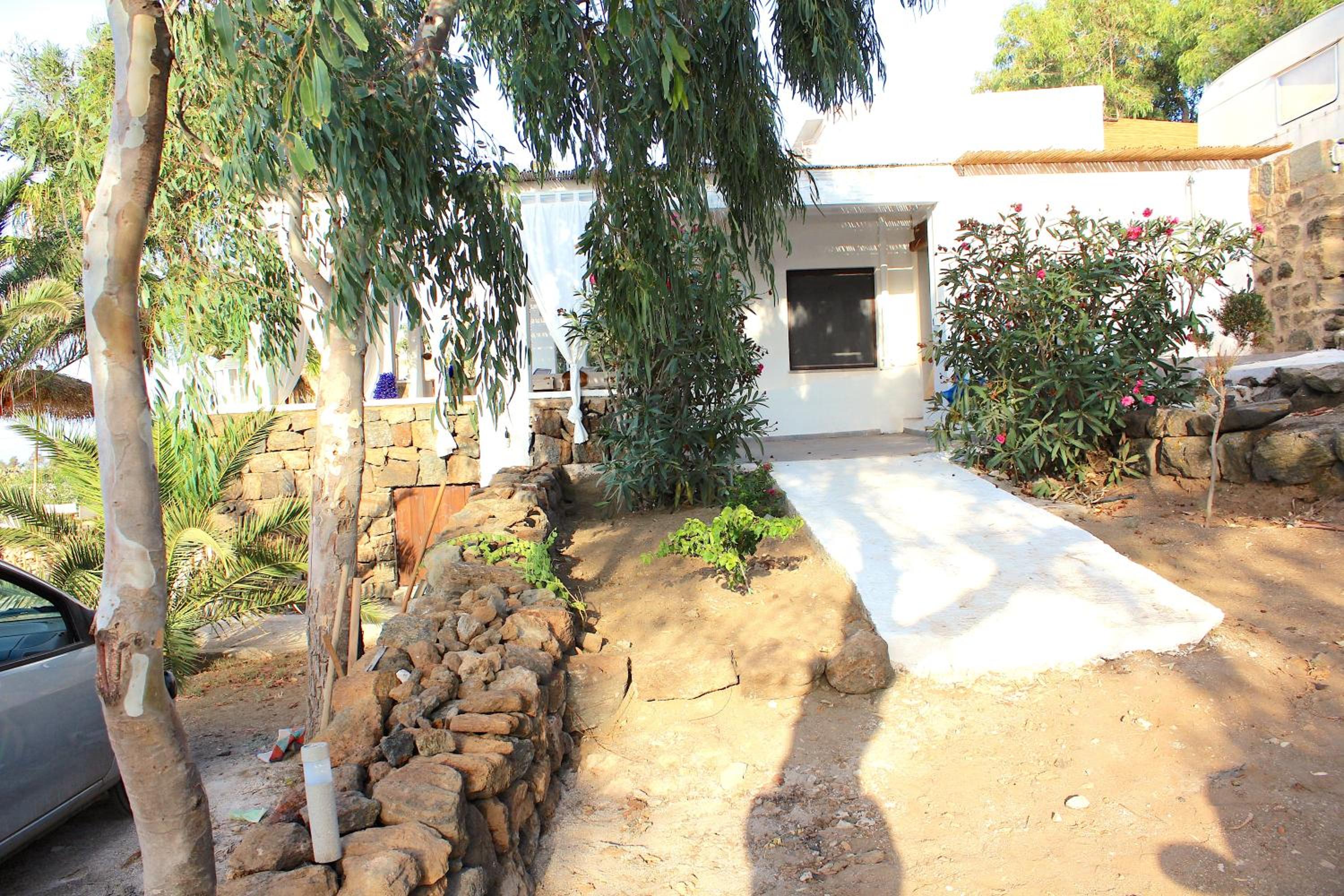 Photo 43