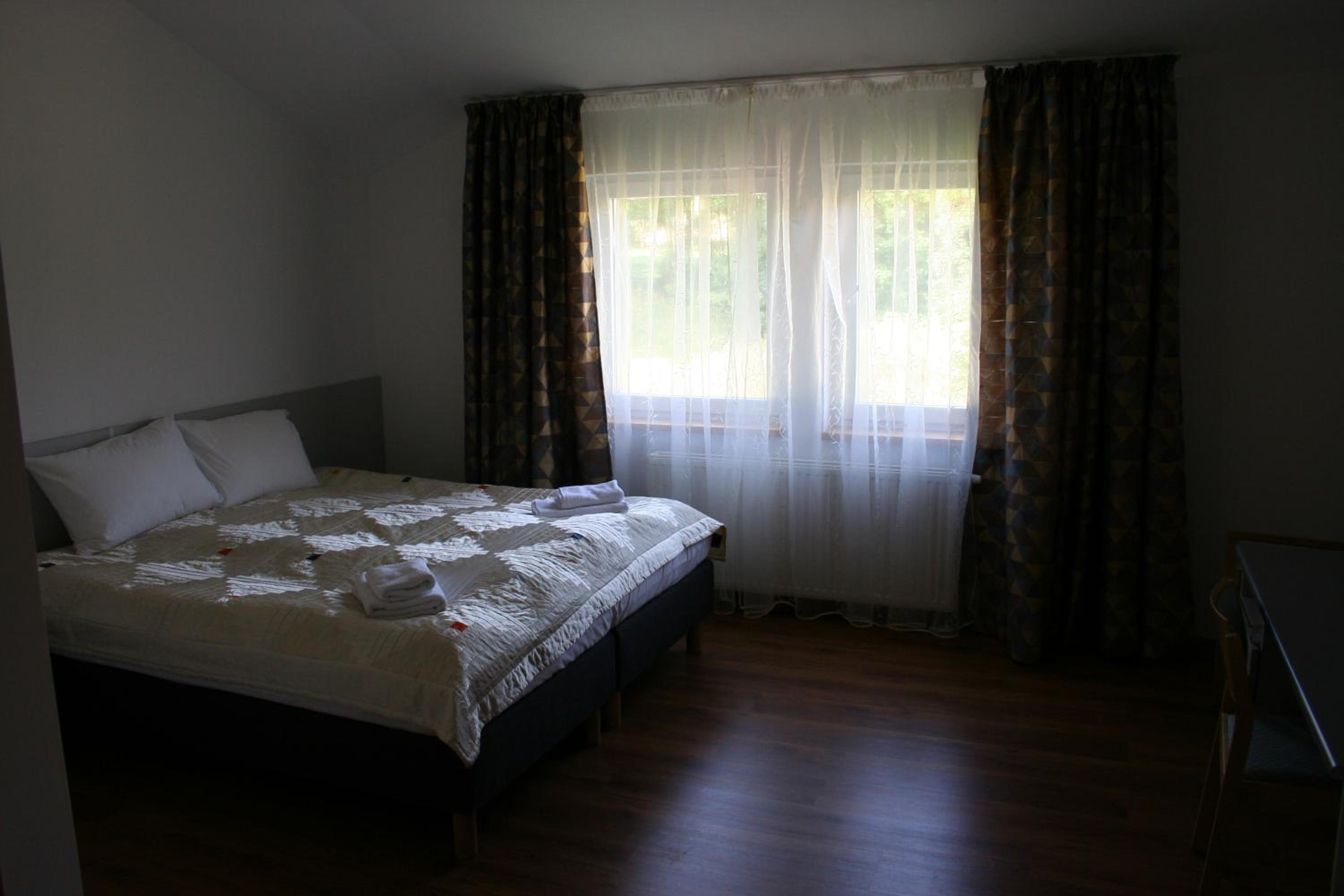 Photo 40