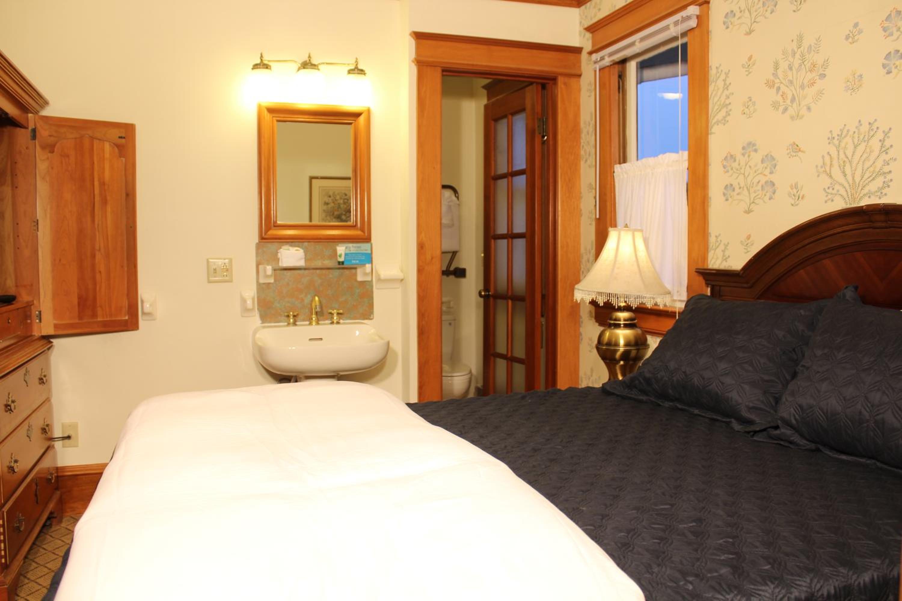 Pacific Grove Inn, photo 11