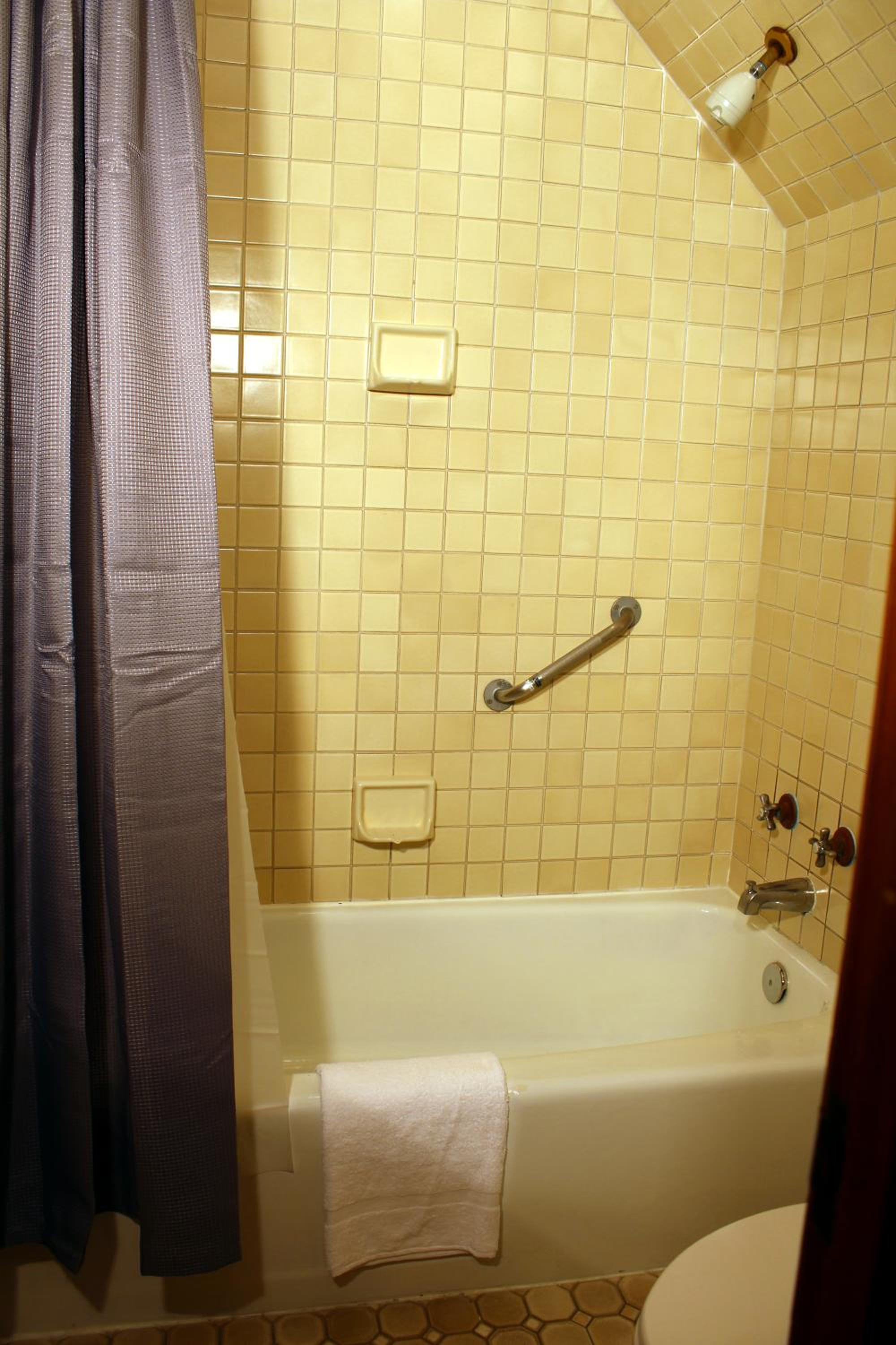 Pacific Grove Inn, photo 69