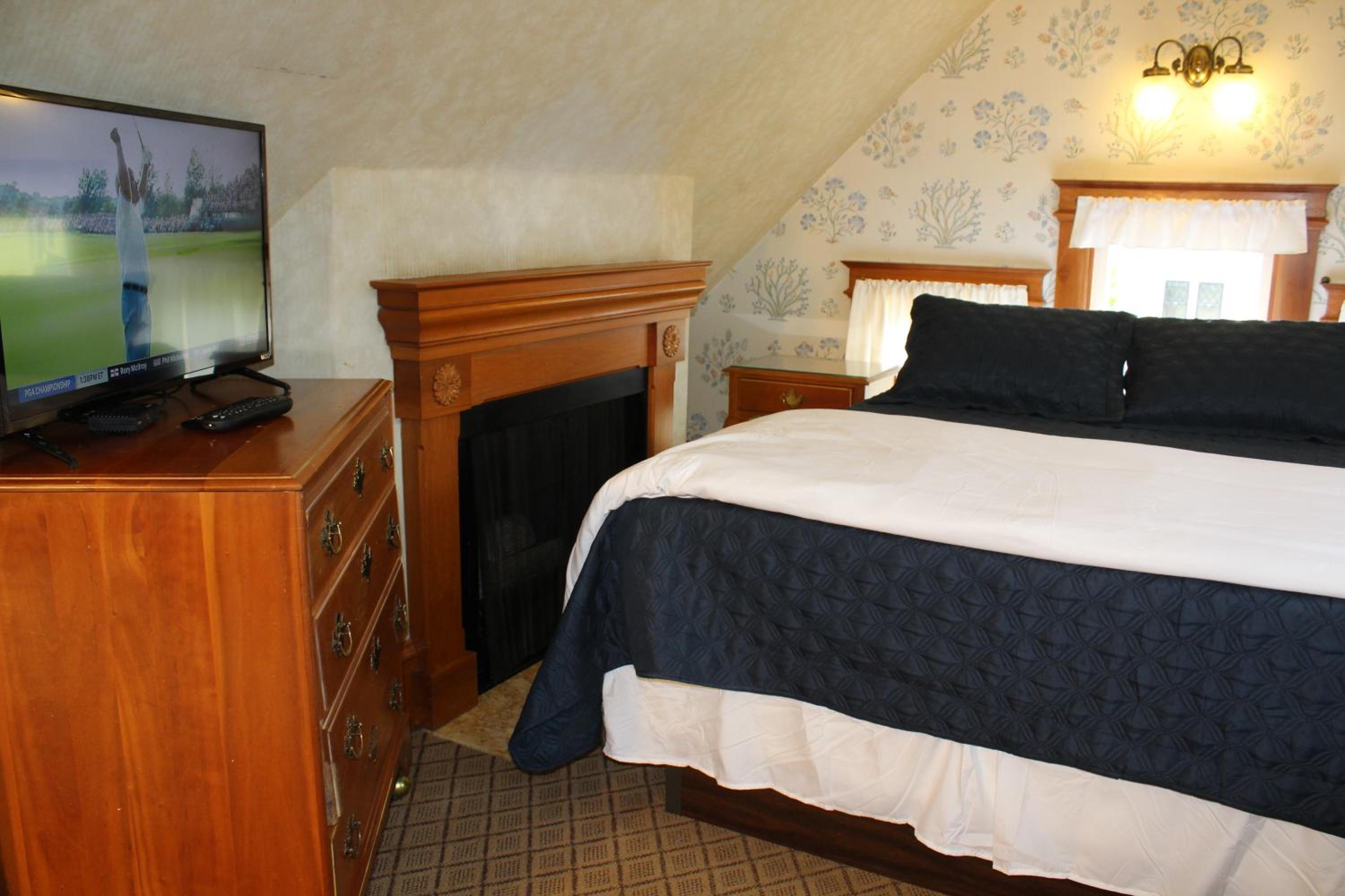 Pacific Grove Inn, photo 22