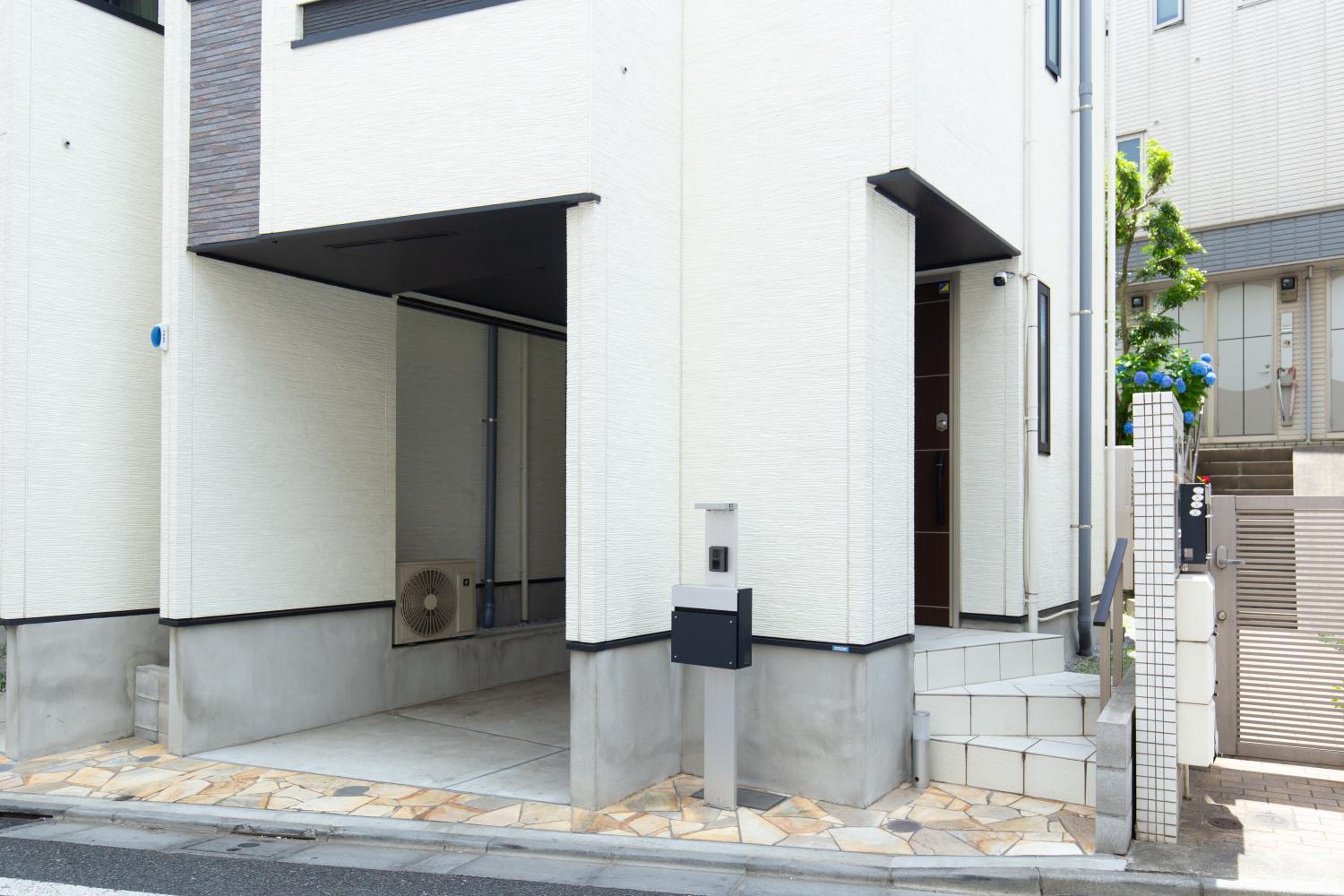 Sangen-jaya House-O