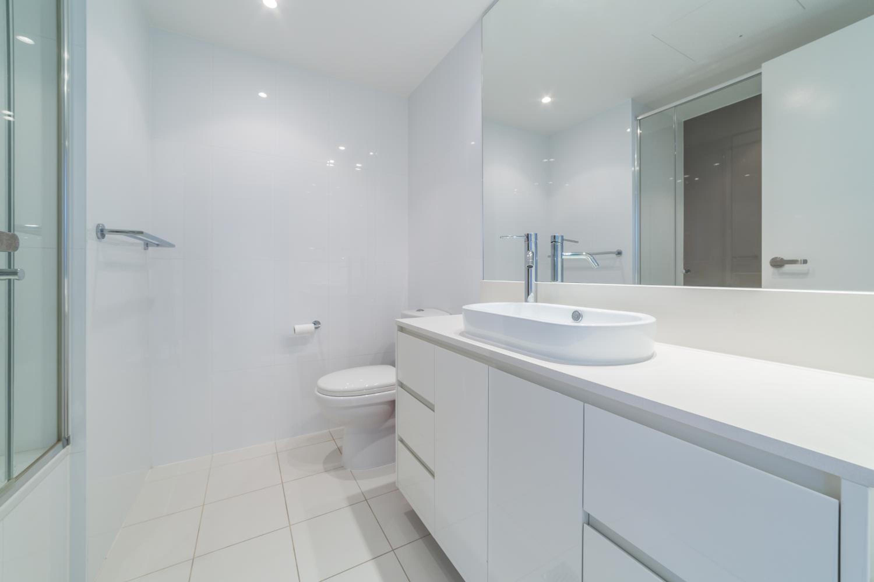 Number 1 H Residences - WiFi, Parking & More by Gold Coast Holidays