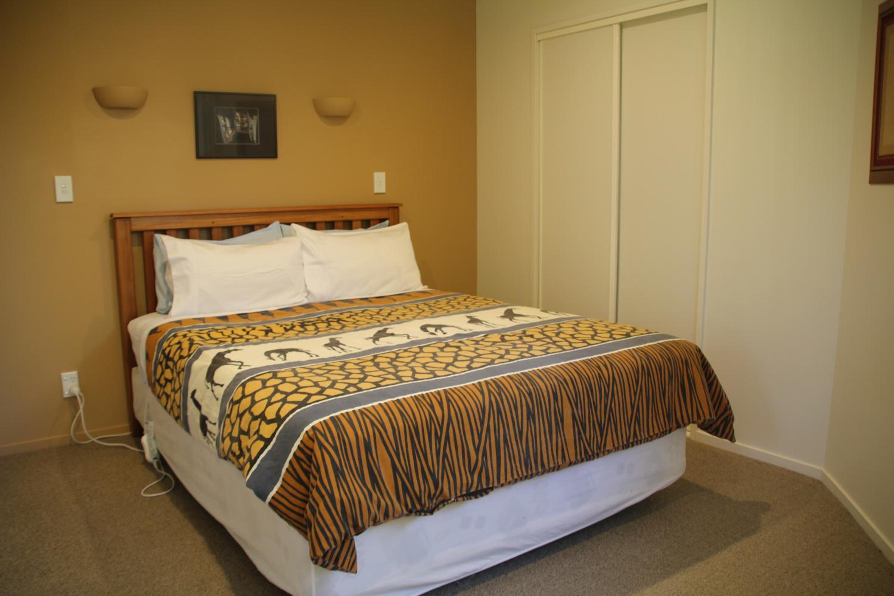 Silverstream Alpaca Farmstay & Tour
