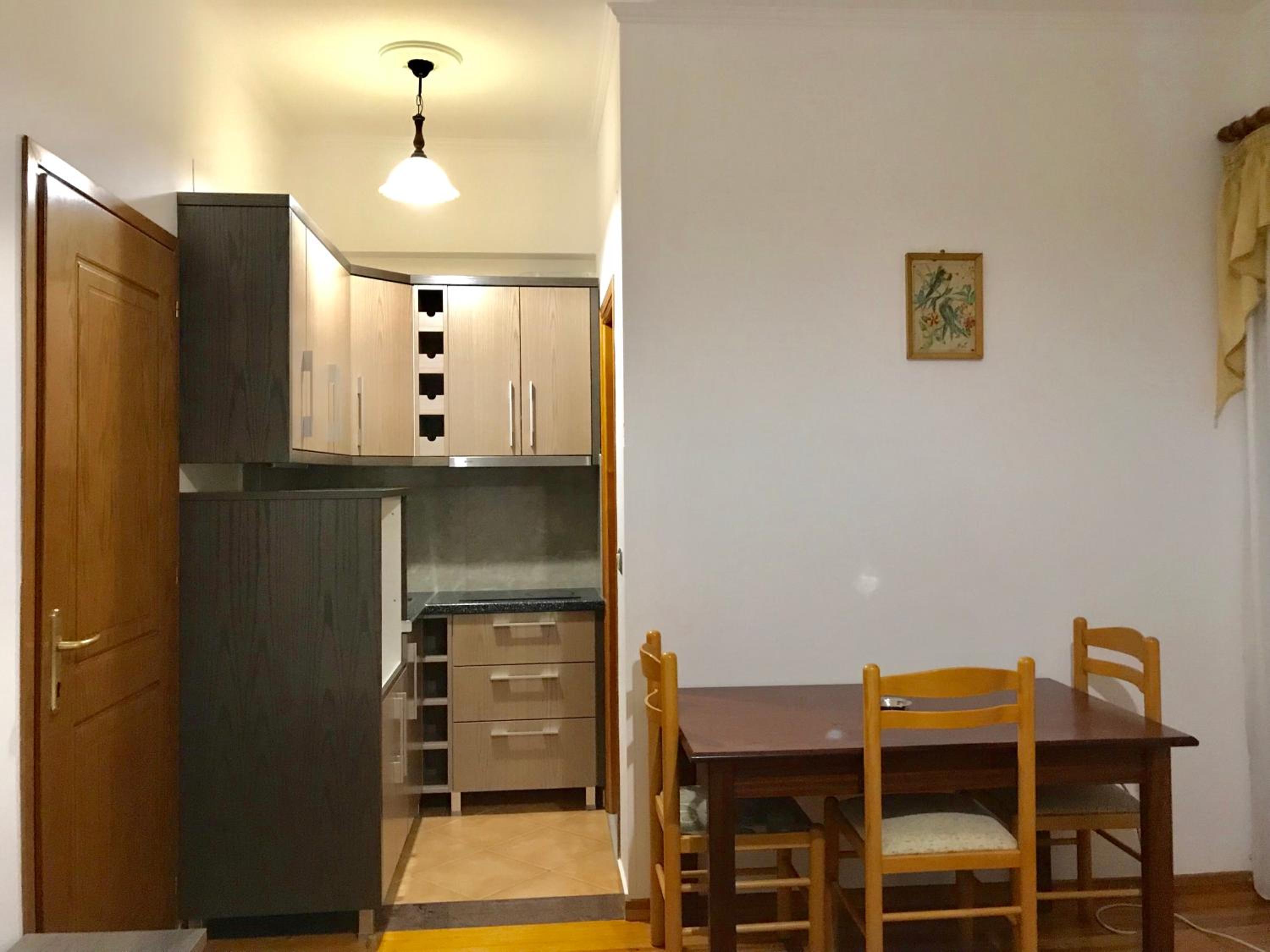 Brian Apartments