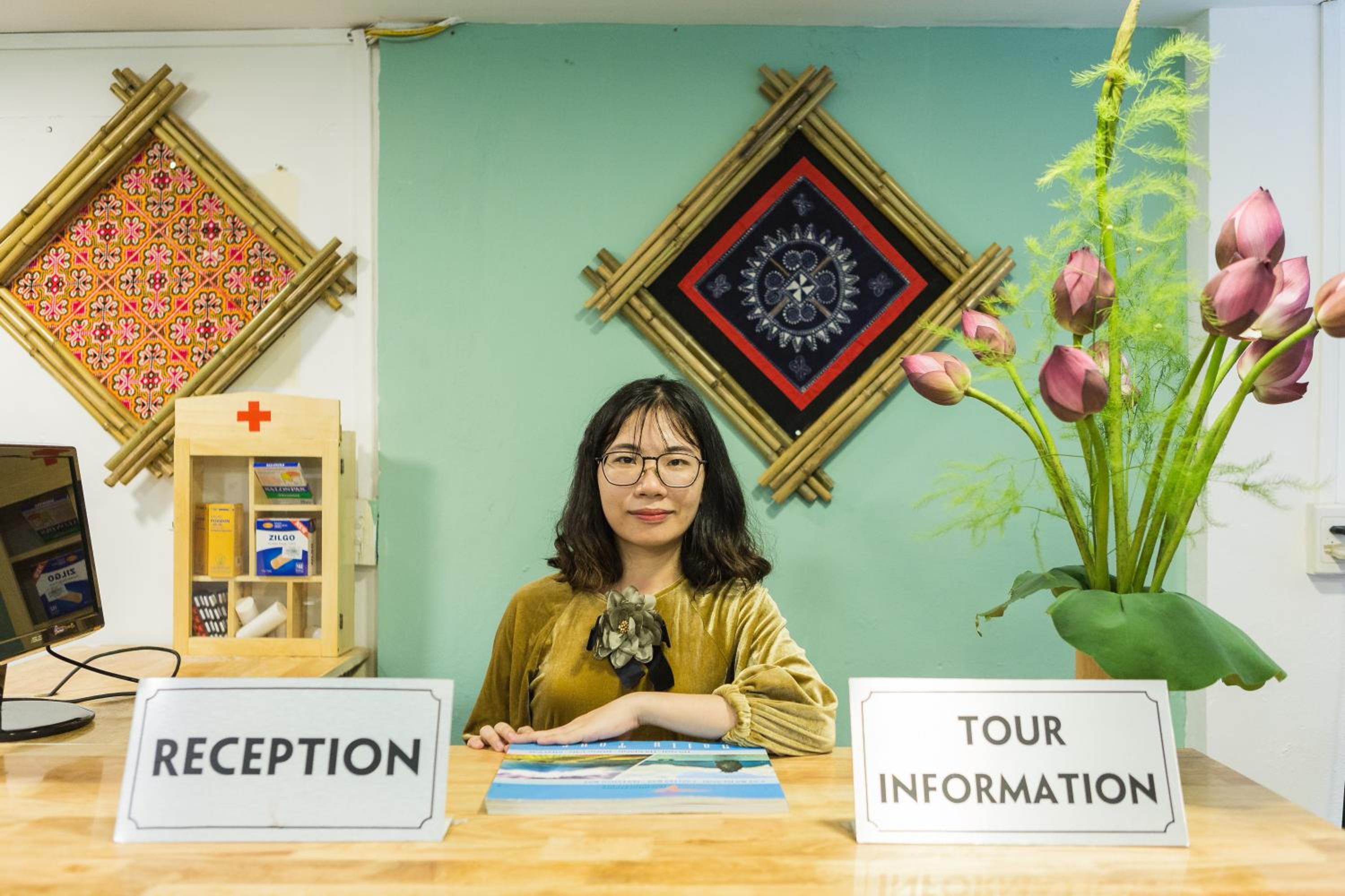 Ubuntu Hostel and Tour