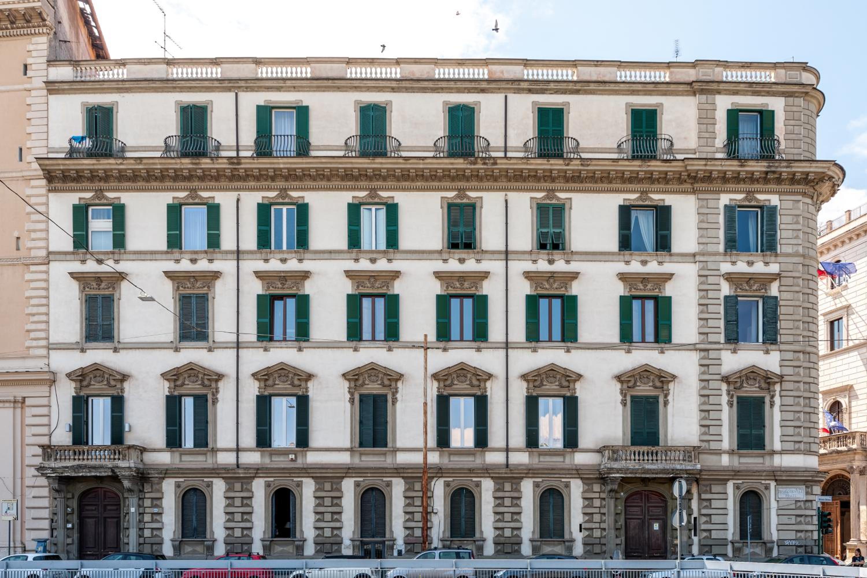 Modern Loft by the Tiber IREX Apartment