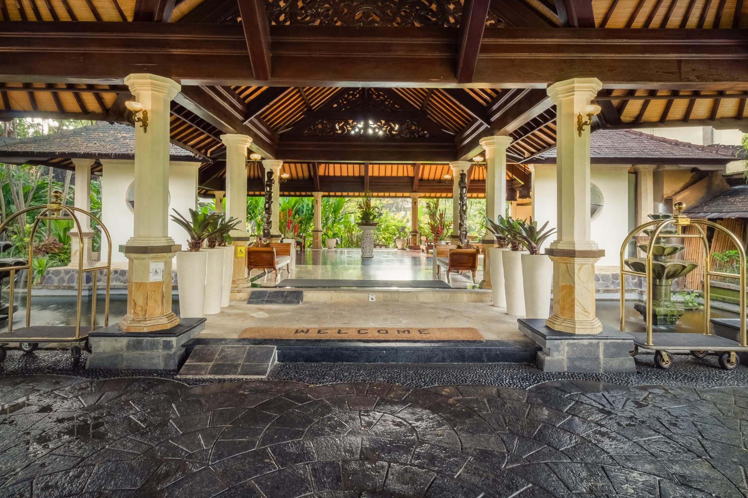 Hotel Villa Lumbung Bali Seminyak — photo 48