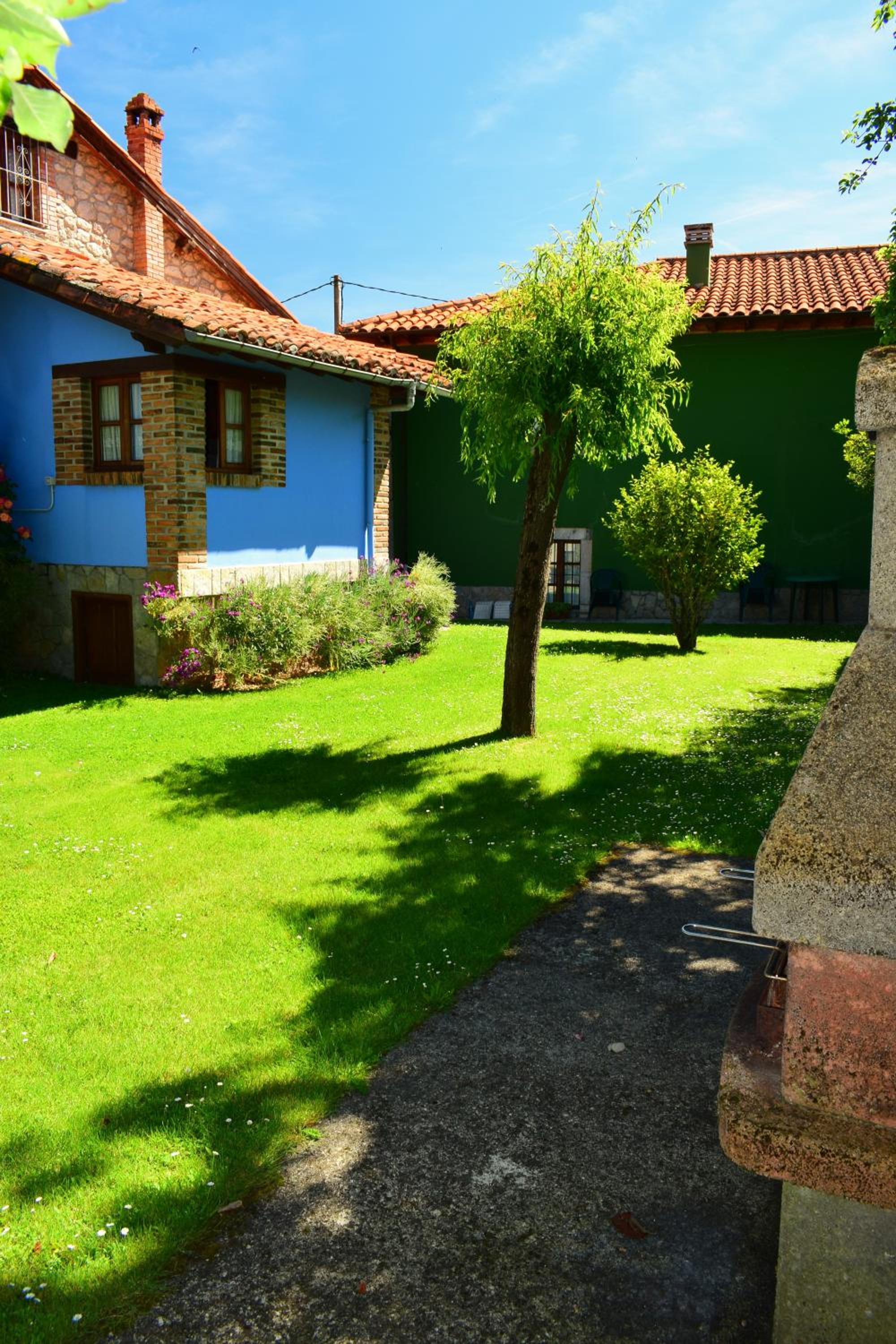La Cabada view 2