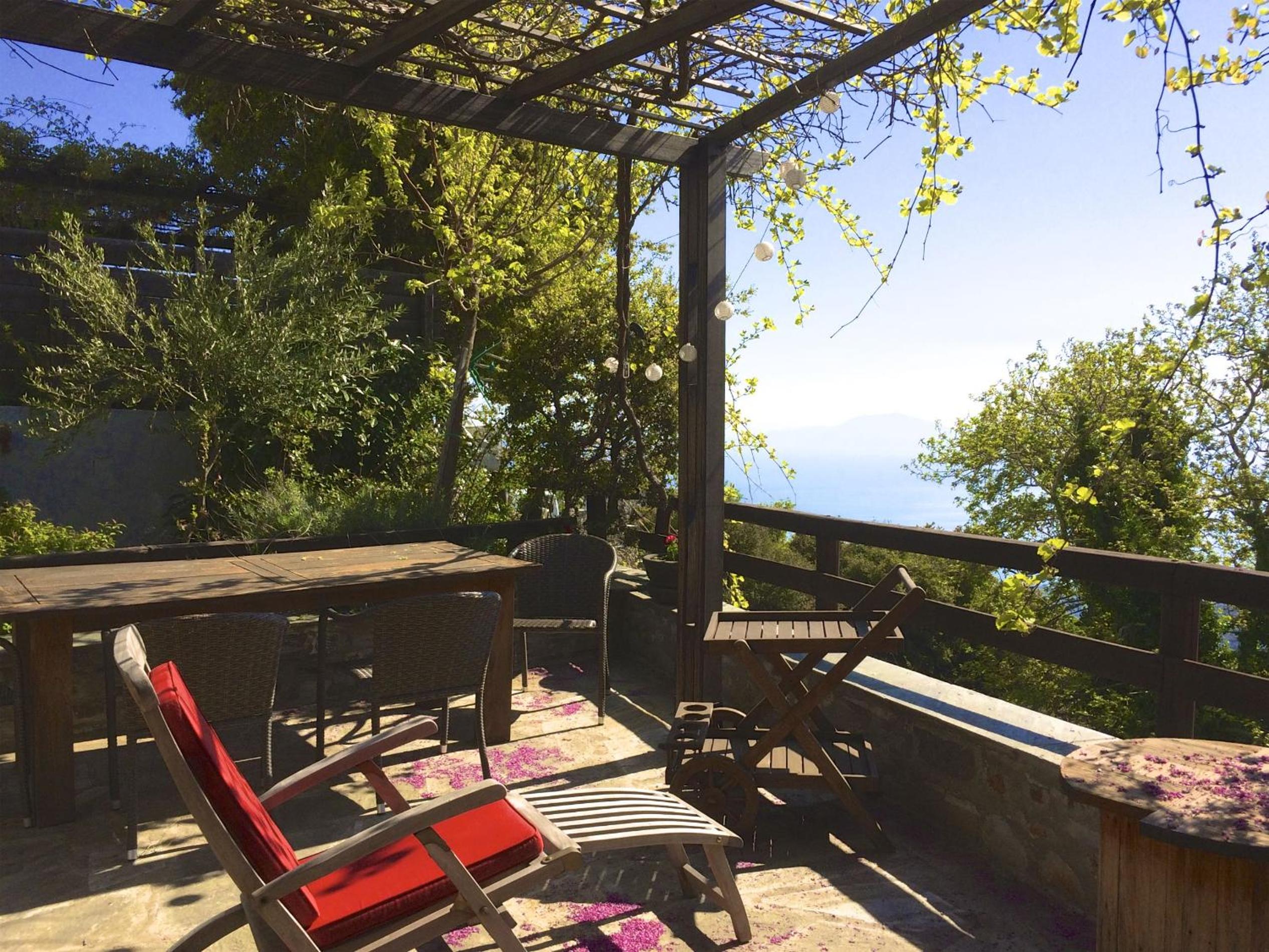 Pelion Homes