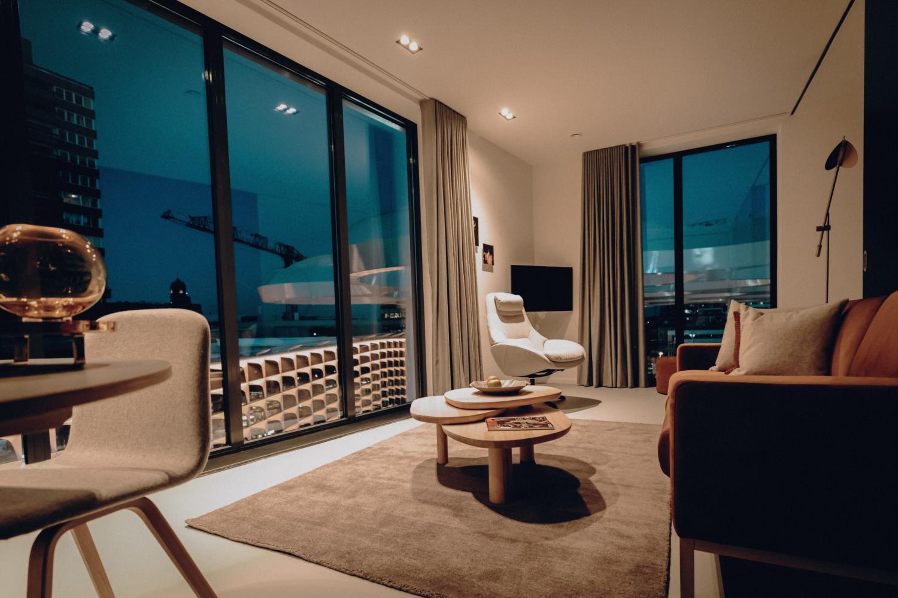 CREATIVE VALLEY NEST – Luxury Rooftop Apartments view 2