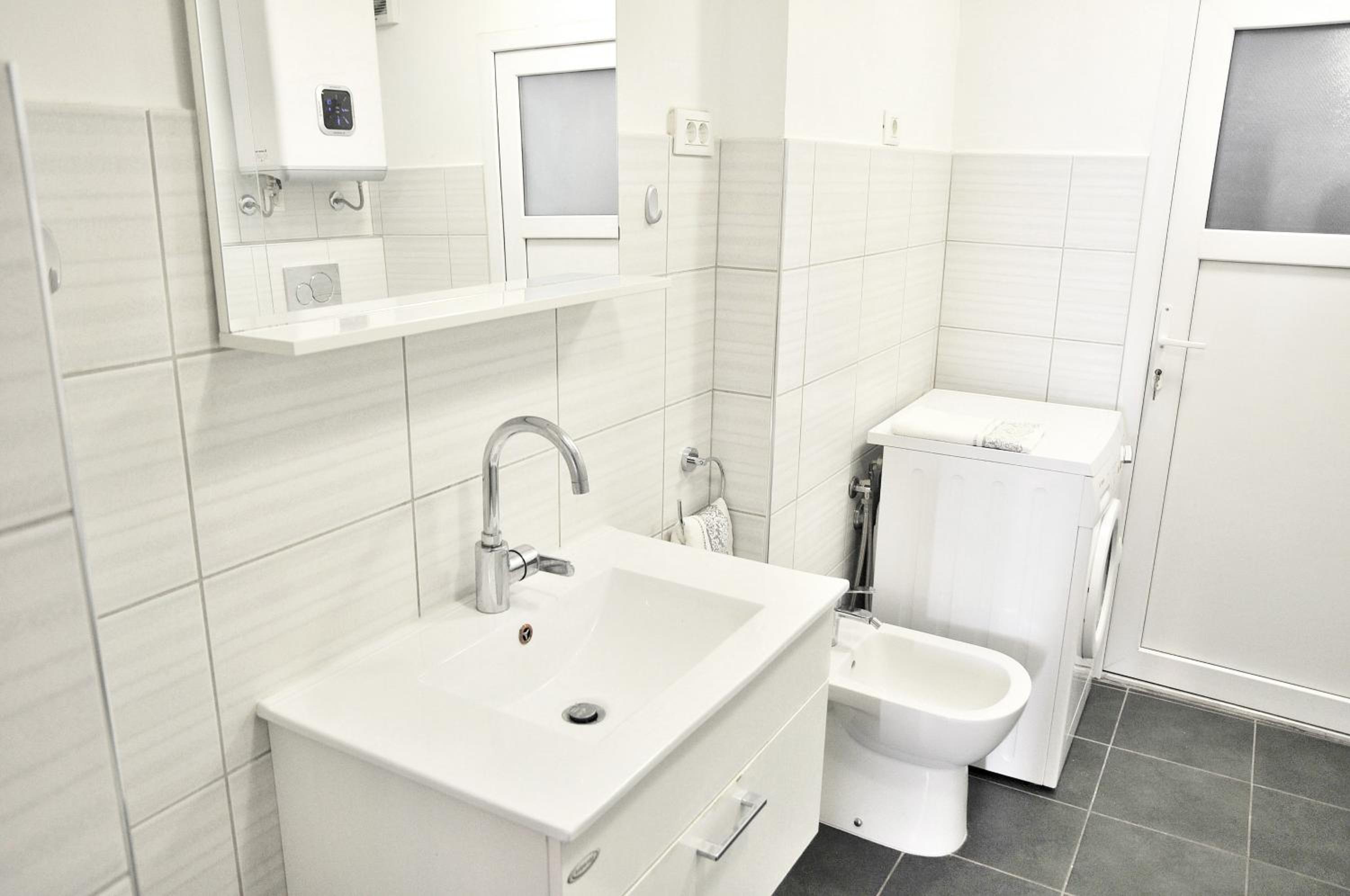 Apartment Tratnik by Locap Group view 4