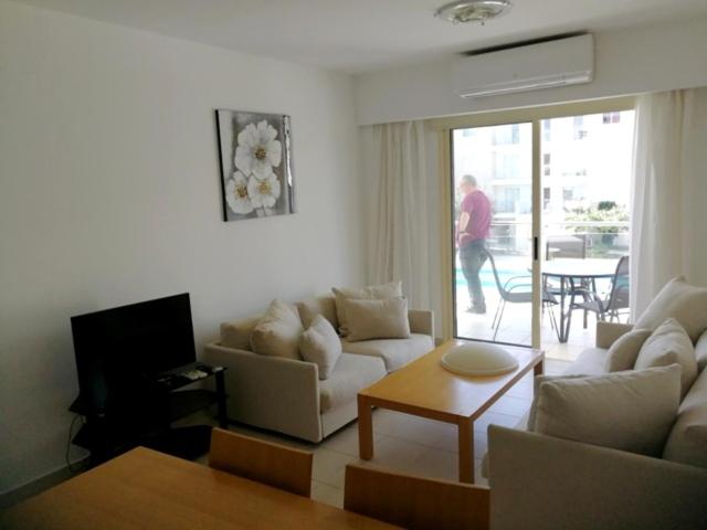 Elysia Park Miris Apartment