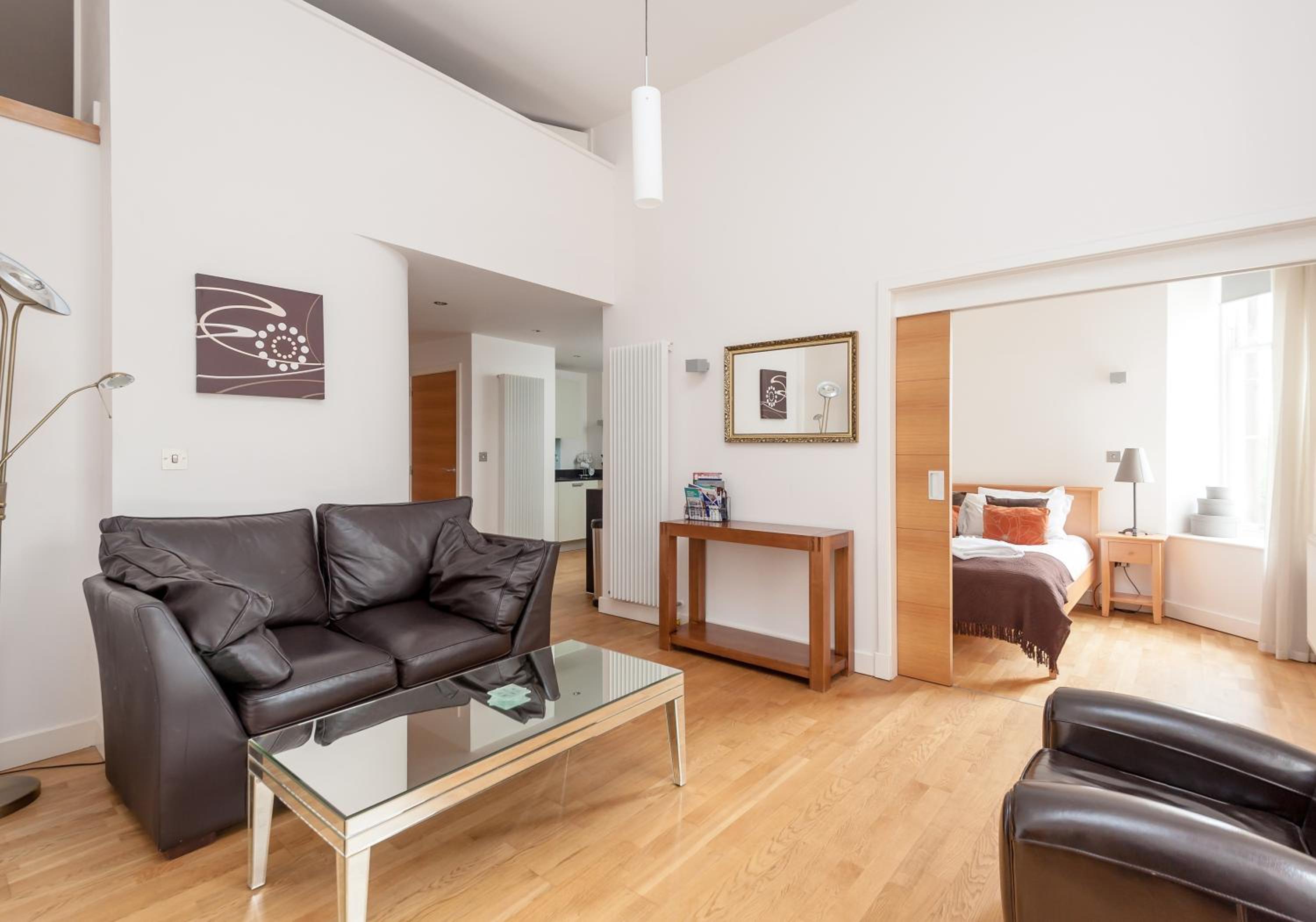The Quartermile Meadows View Residence view 5