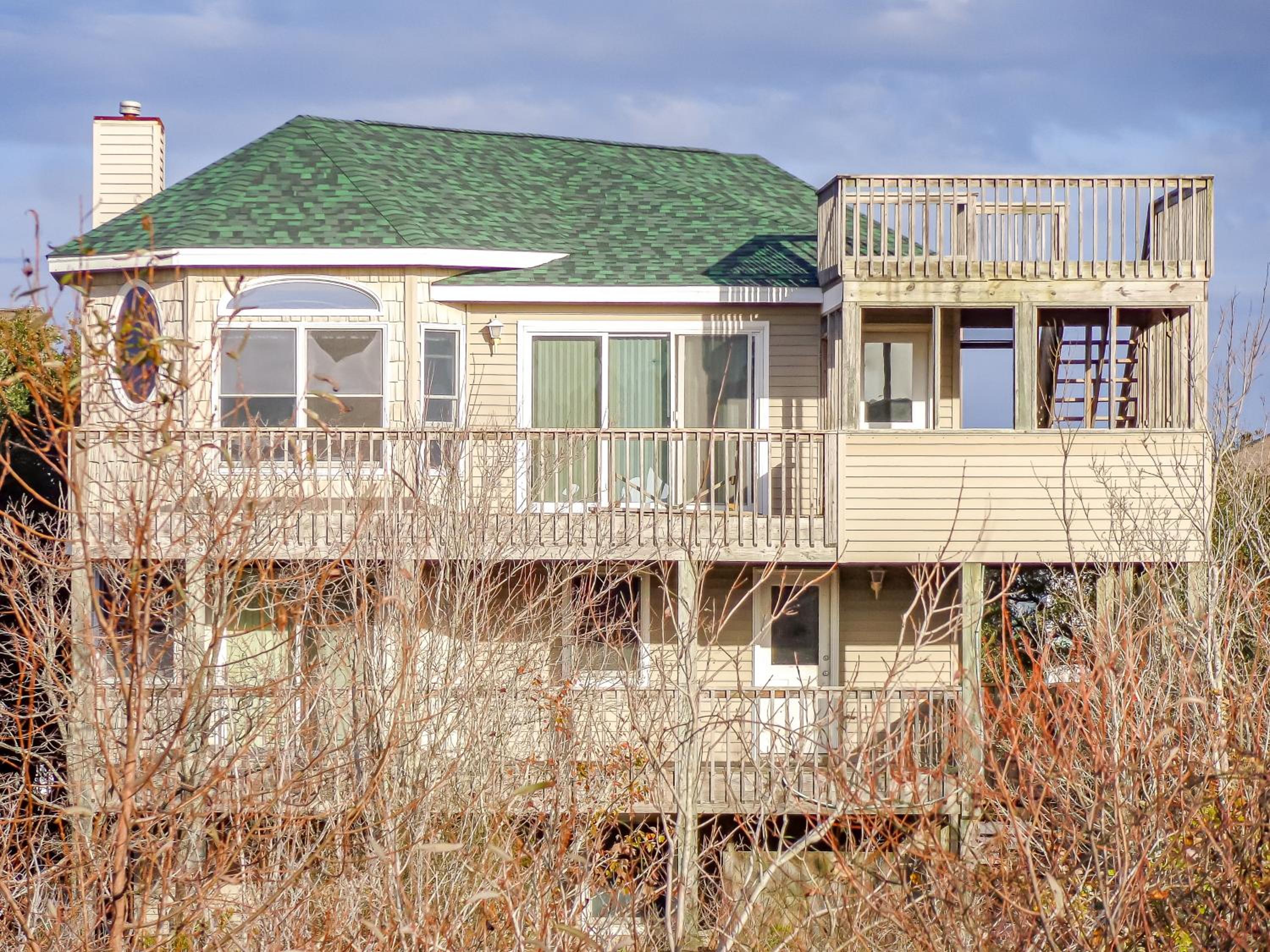 Eagle Quay - Corolla, Ocean Sands, Oceanside, 190 Yds to Beach, Hot Tub, Pets OK, Community Pool
