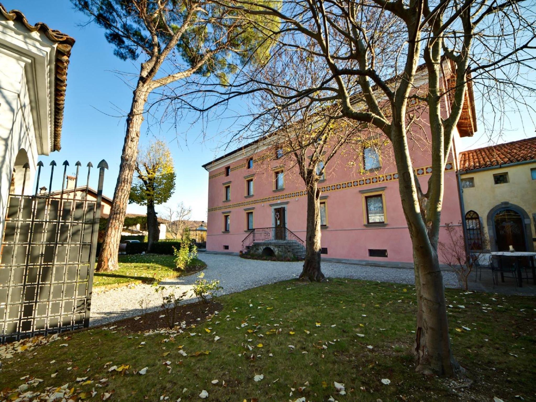 Photo 16