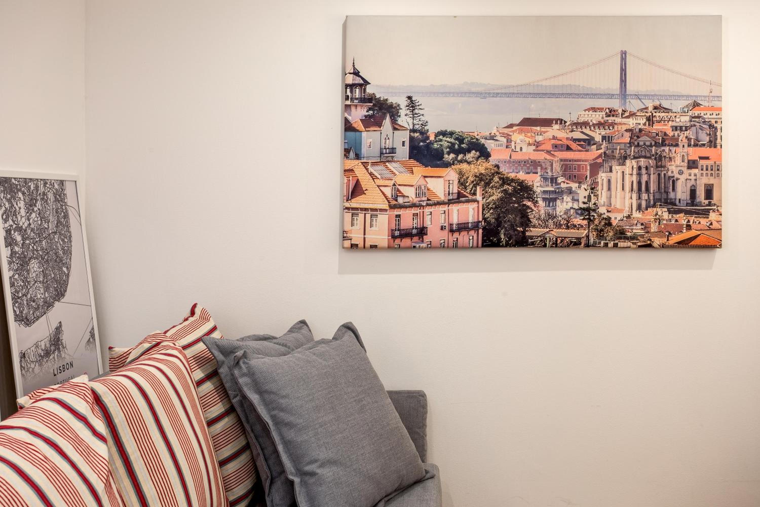 Cozy apartment in Lisbon's center!