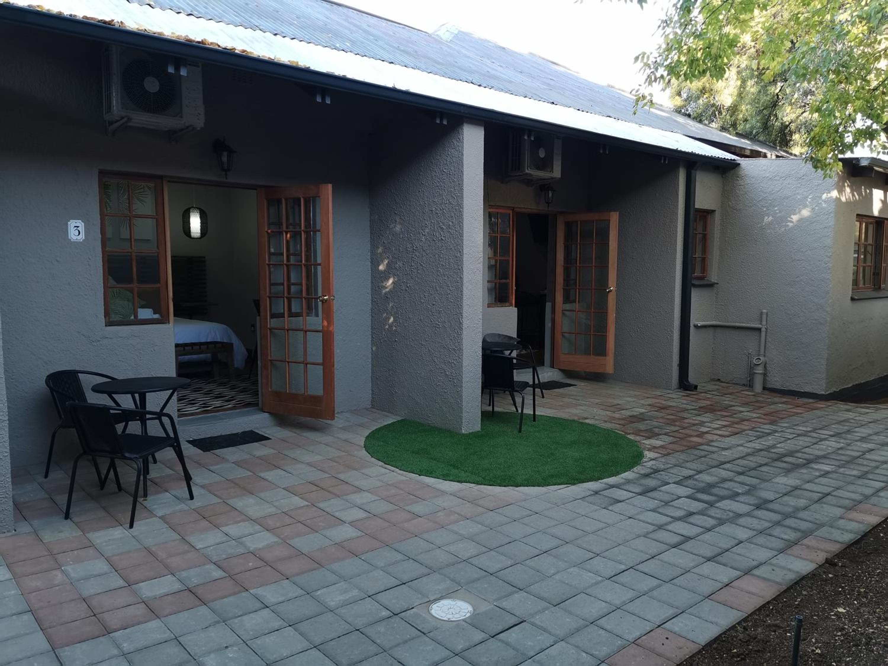 Photo 44