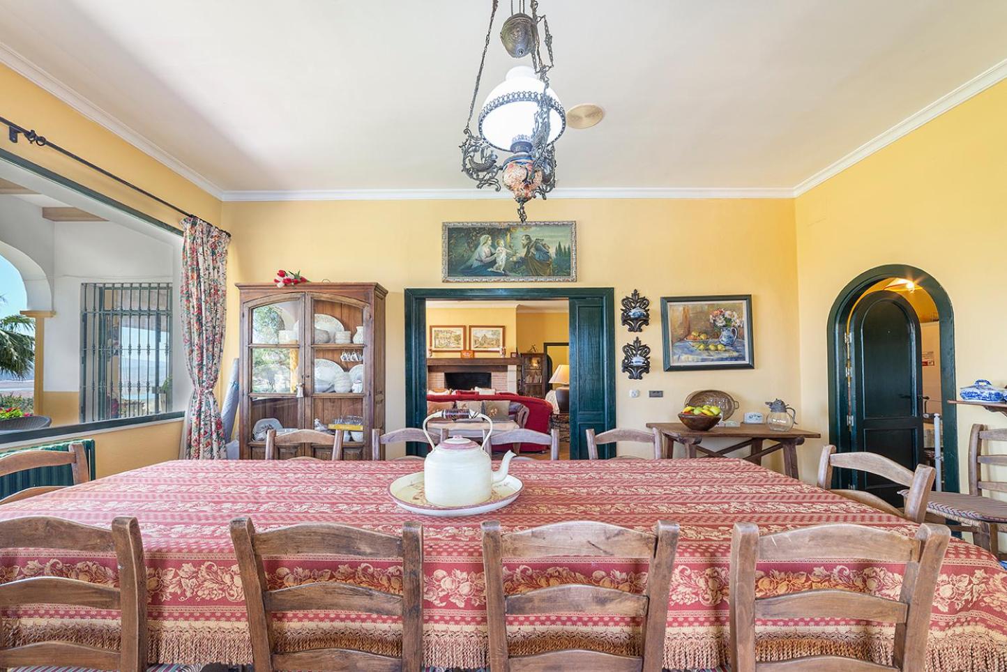 Private Villa Cortijo Sierra y Lago with private swimming pool