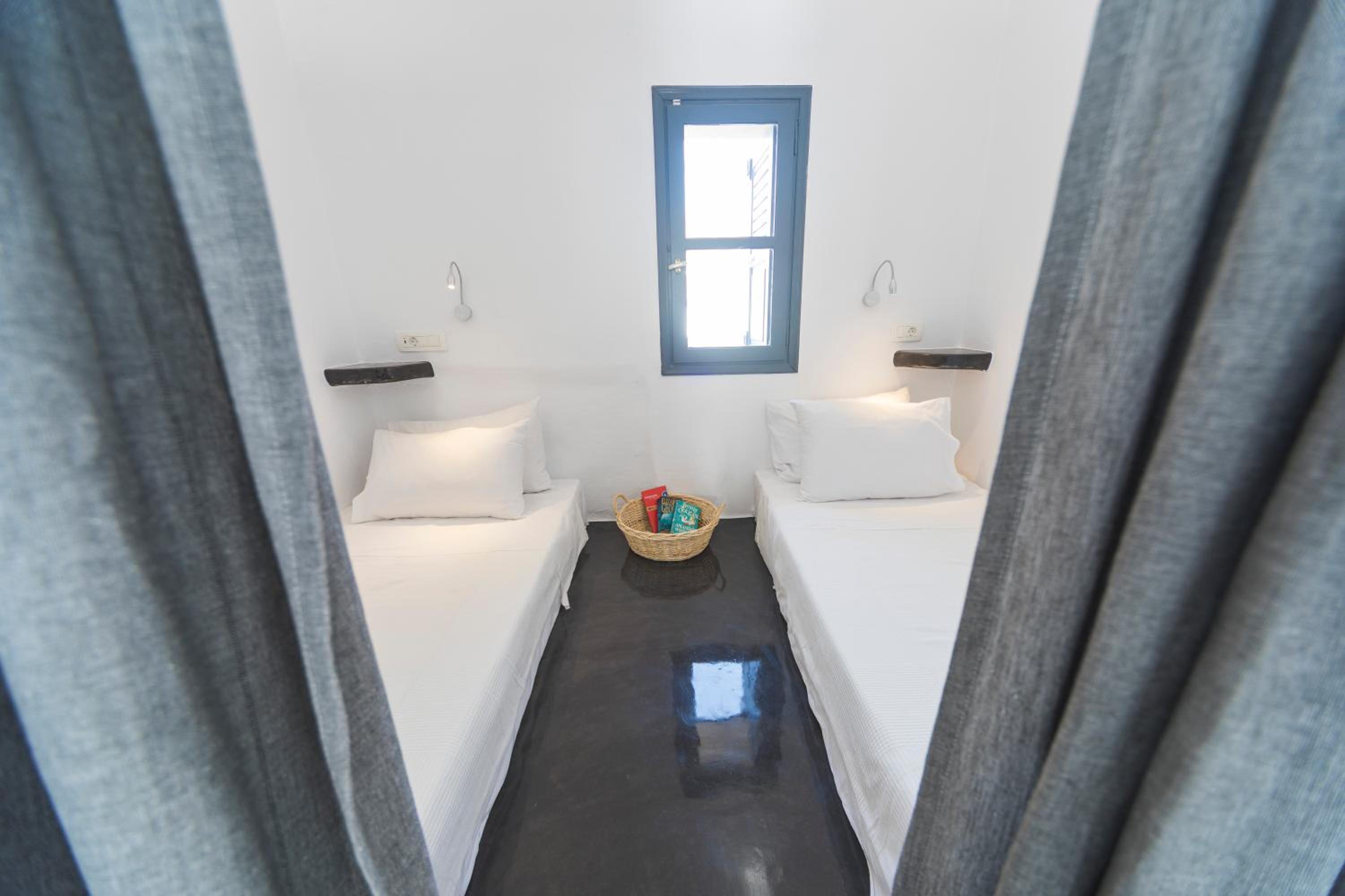 Lotza Studios photo 4