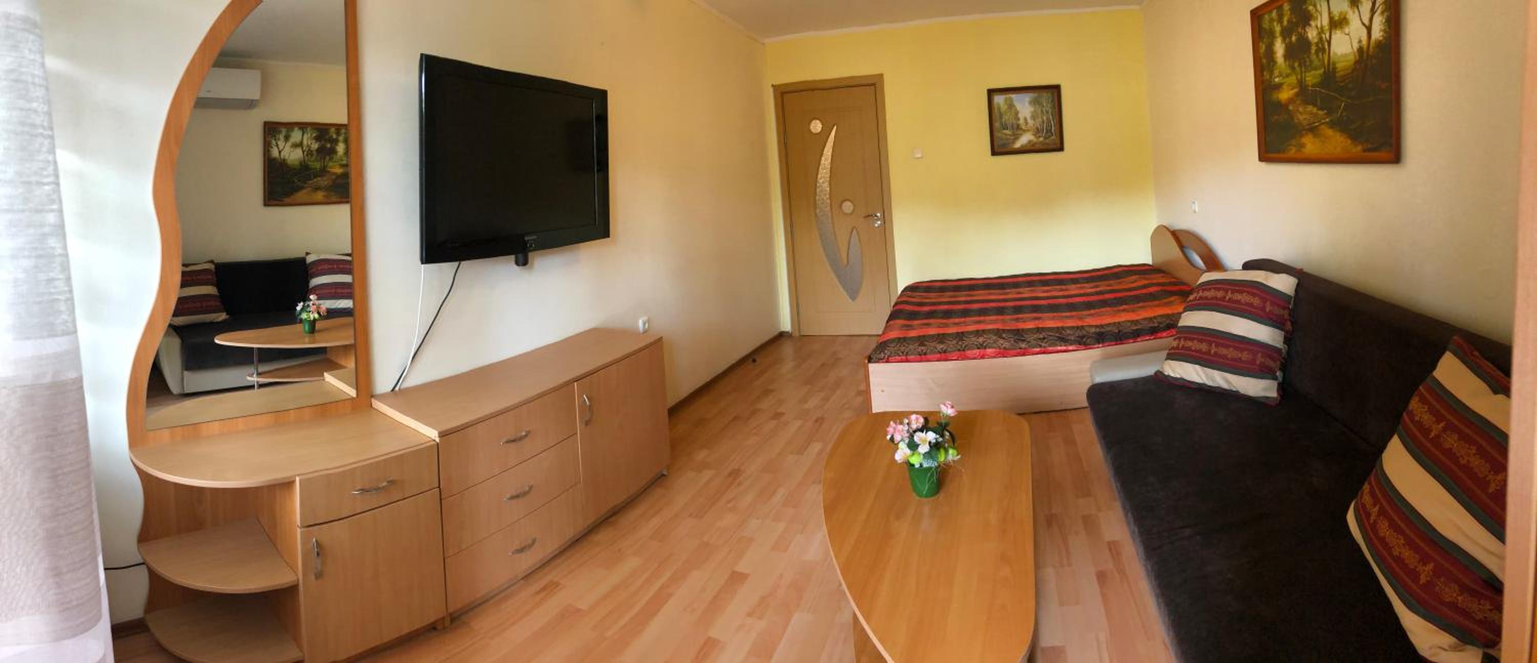 Butai labai geroje vietoje prie juros view 4