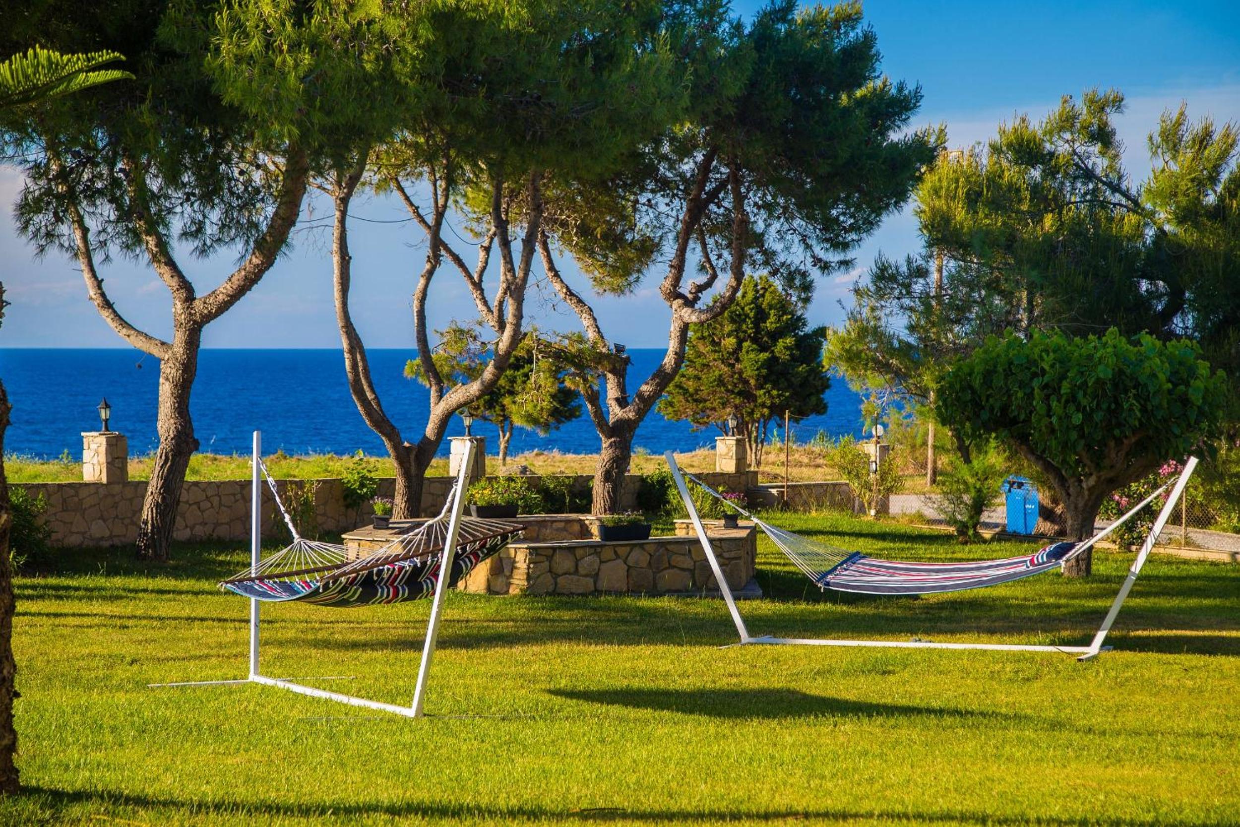Kondarini's Sea View Studios photo 5