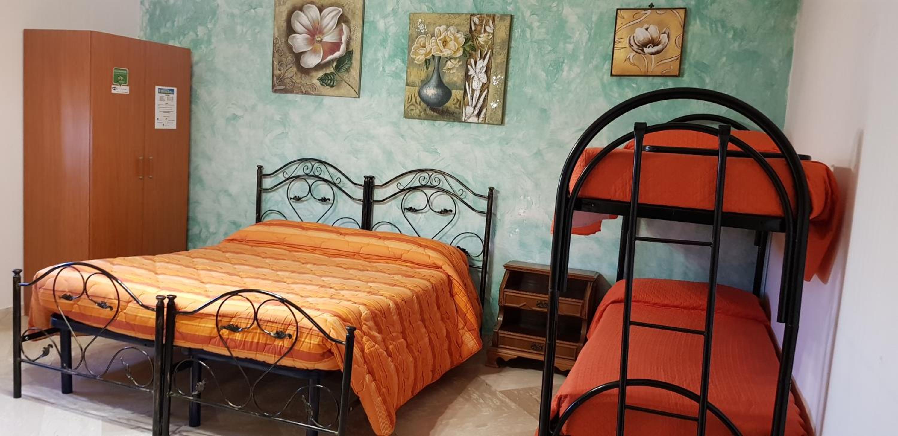 B&B LU SULE en Torchiarolo — bedroom
