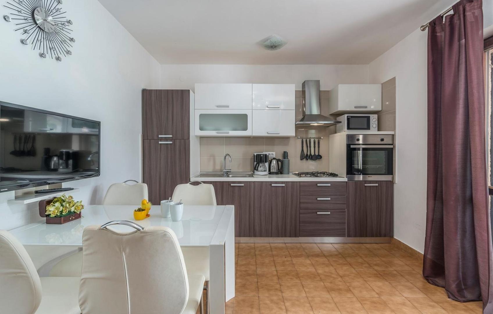 Apartments Rakovac view 2