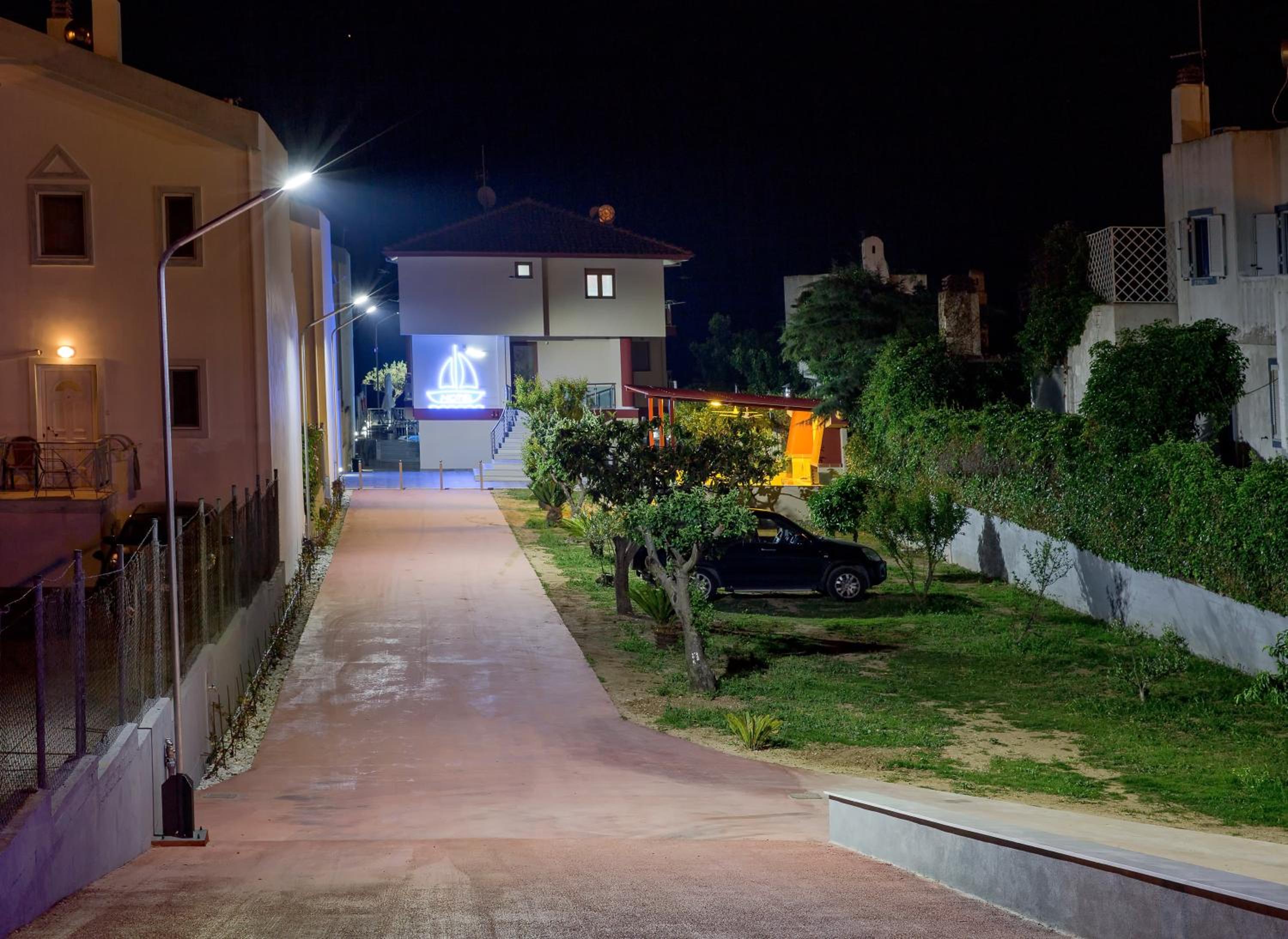 Rent House Karavi view 2
