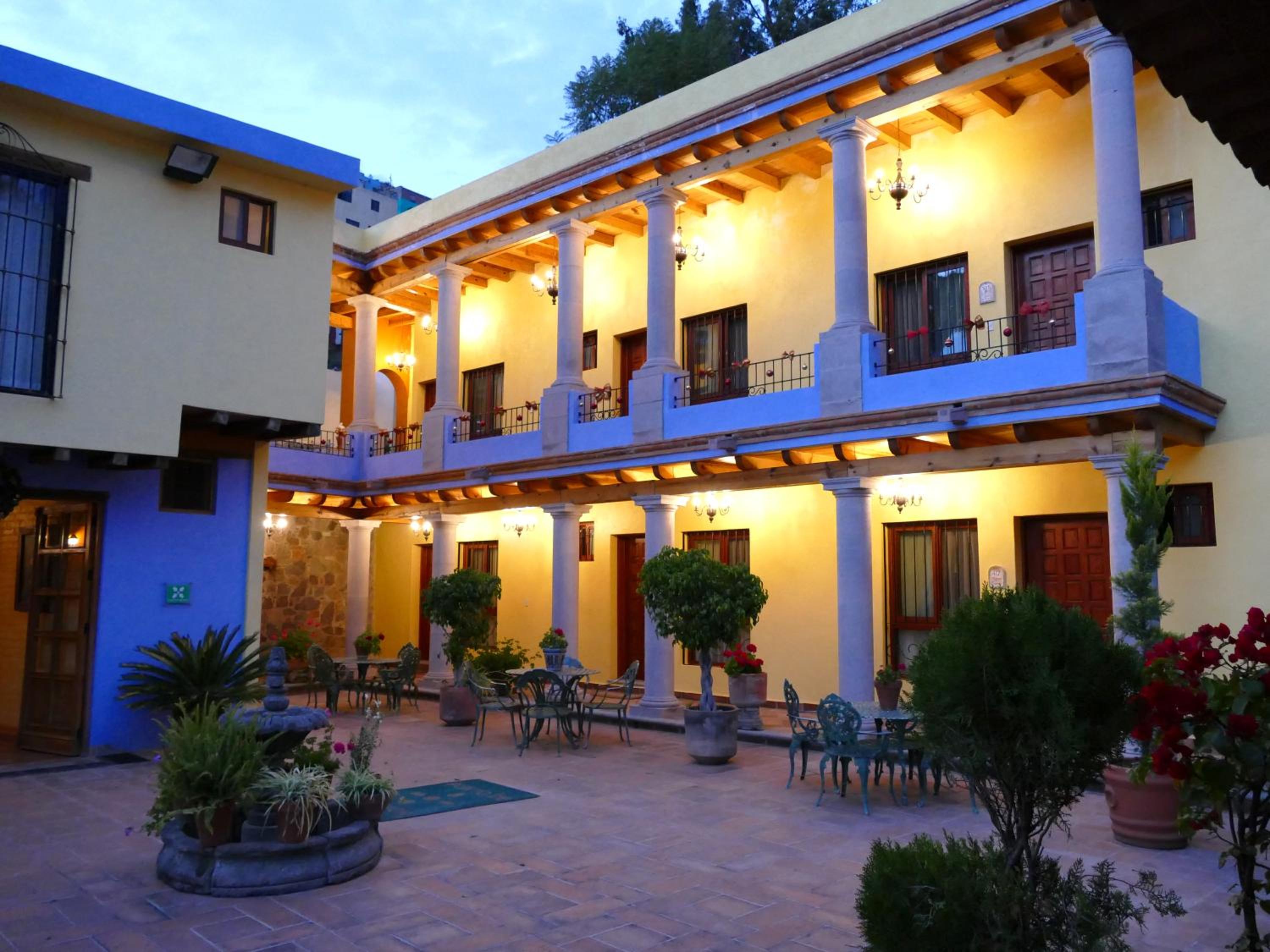 Hotel El Meson de los Poetas - Image 1