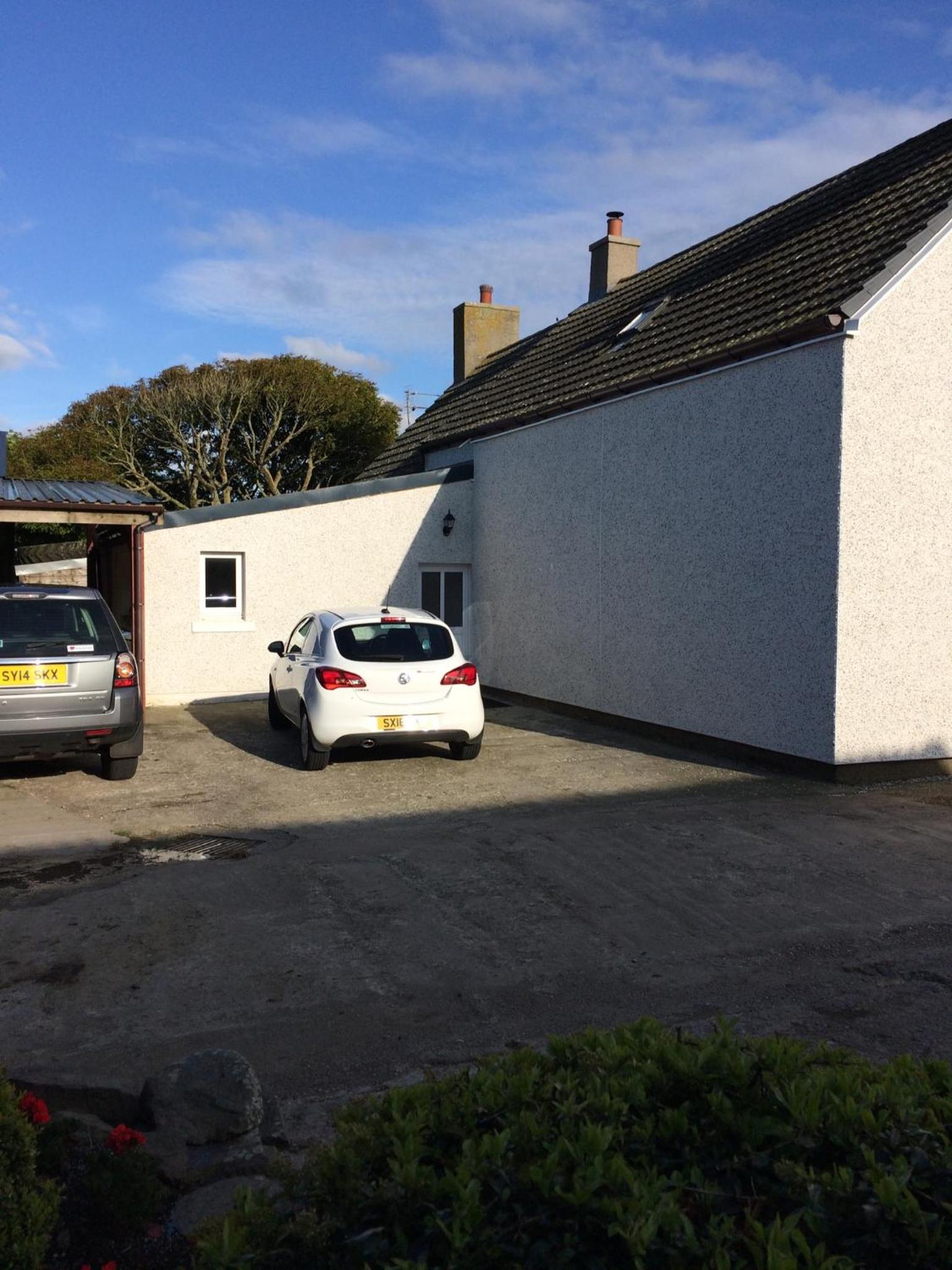 Hotel Lower Thura House - Image 1