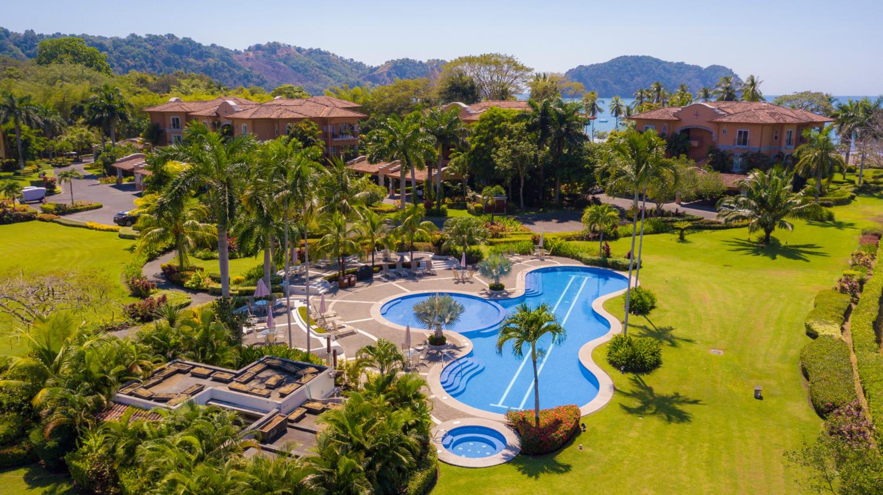 Del Mar 4G 3 bdr Garden View in Los Suenos